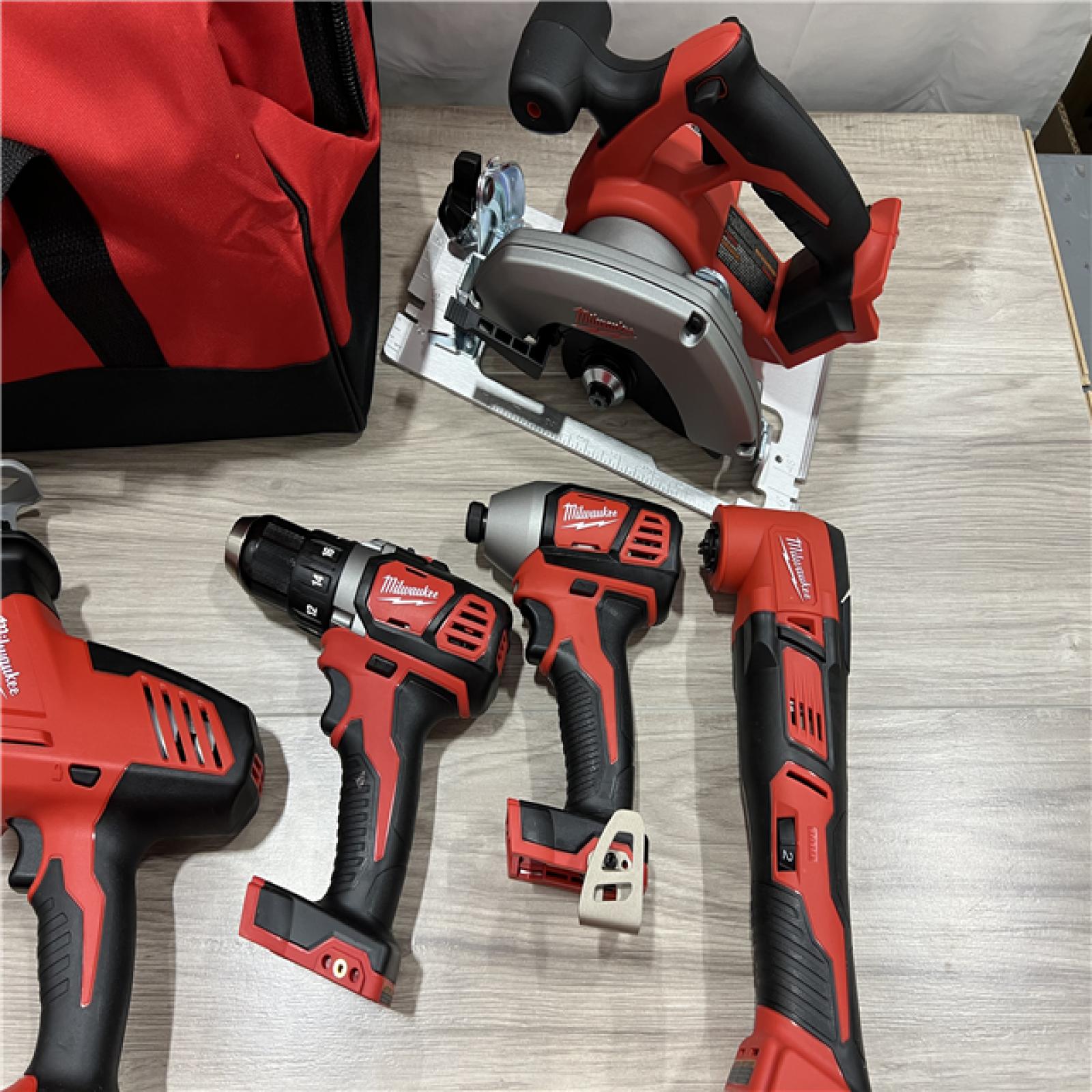 AS-IS Milwaukee 2691-26 18V M18 Lithium-Ion Cordless 6-Tool Combo Kit 3.0 Ah