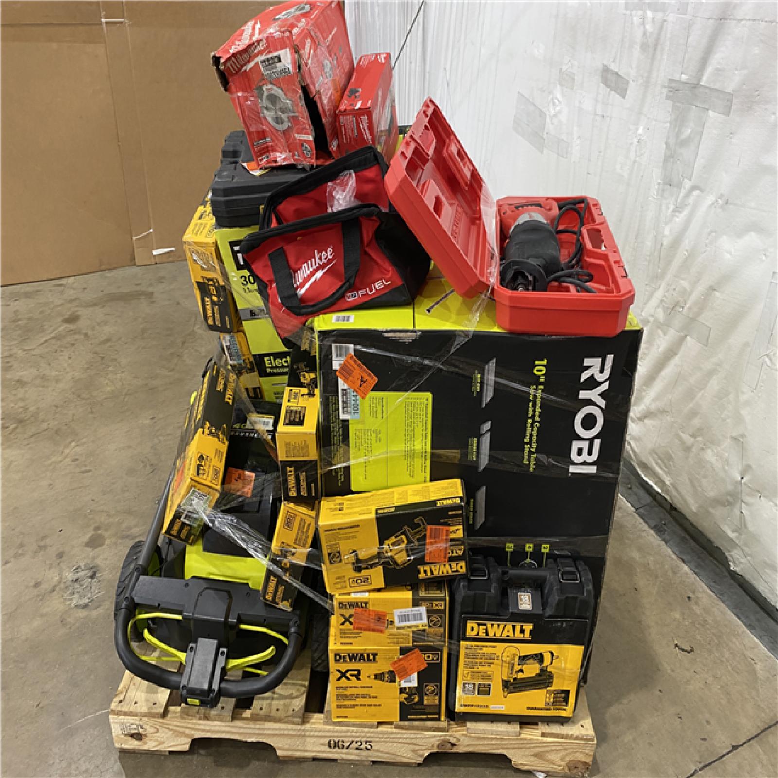 Houston Location AS IS - Tool Pallet