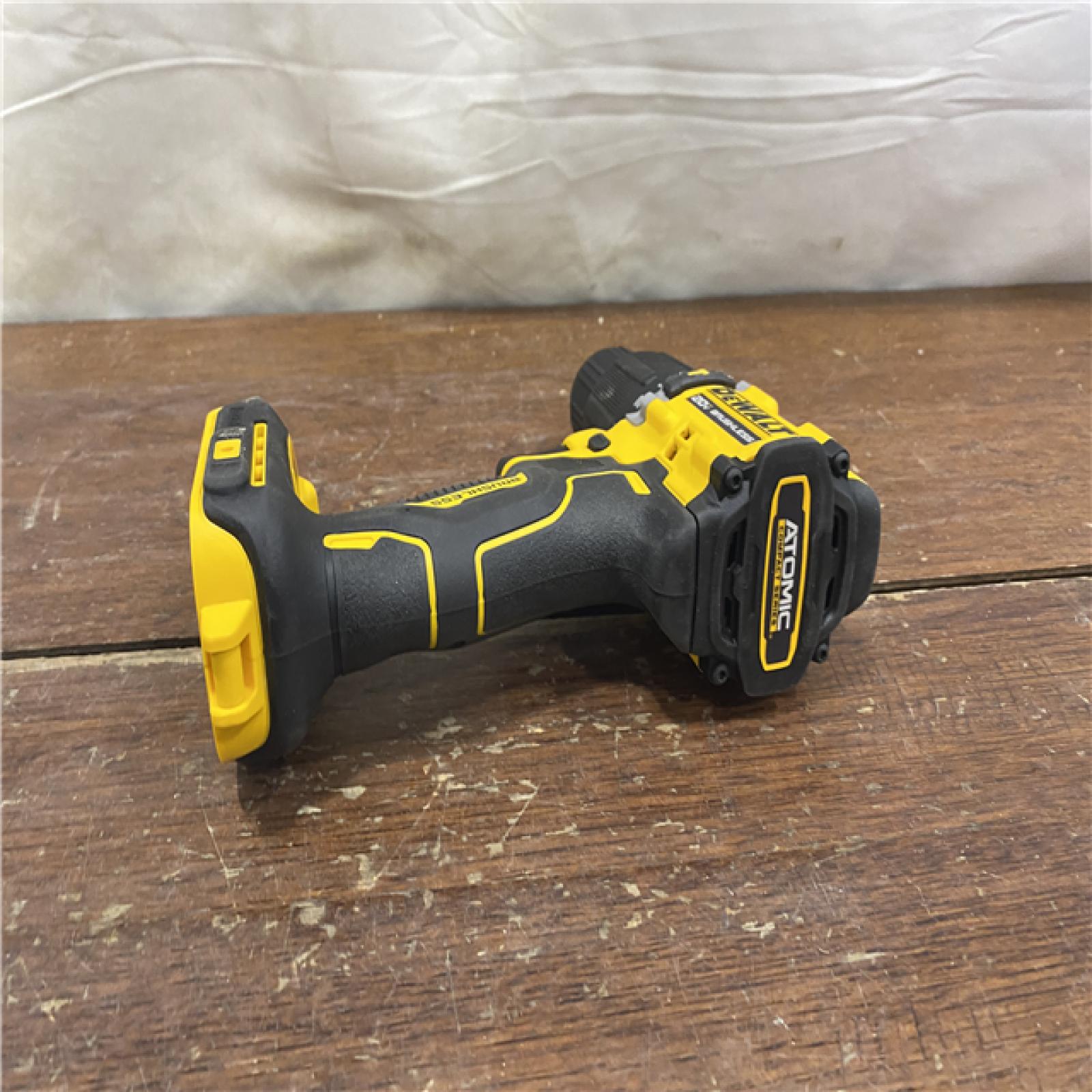 AS-IS DEWALT ATOMIC 20-Volt Lithium-Ion Cordless 1/2 in. Compact Hammer Drill with 3.0Ah Battery, Charger and Bag