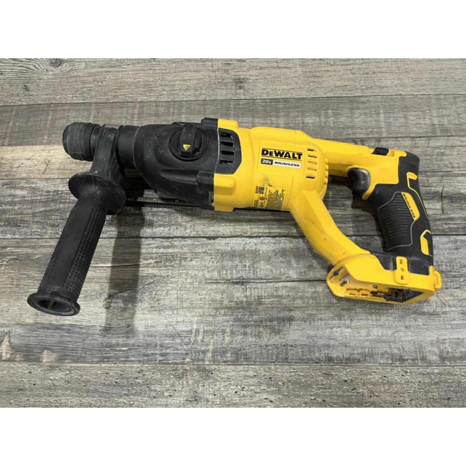 AS-IS DEWALT 20V MAX Cordless Brushless 1 in. SDS Plus D-Handle Concrete and Masonry Rotary Hammer (Tool Only)