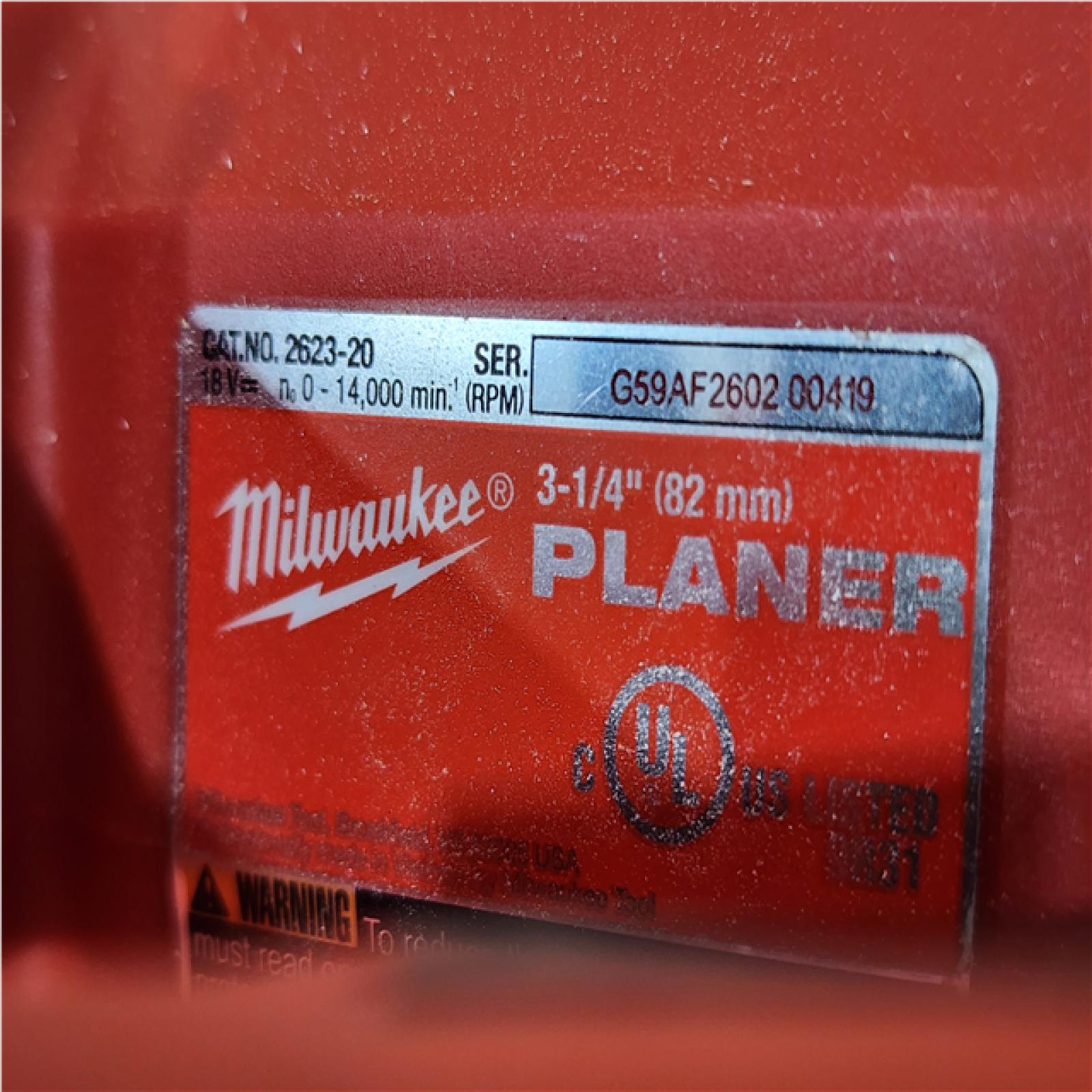 HOUSTON LOCATION - AS - IS Milwaukee 18V Lithium-Ion Cordless 3-1/4 in. Planer (Tool-Only)