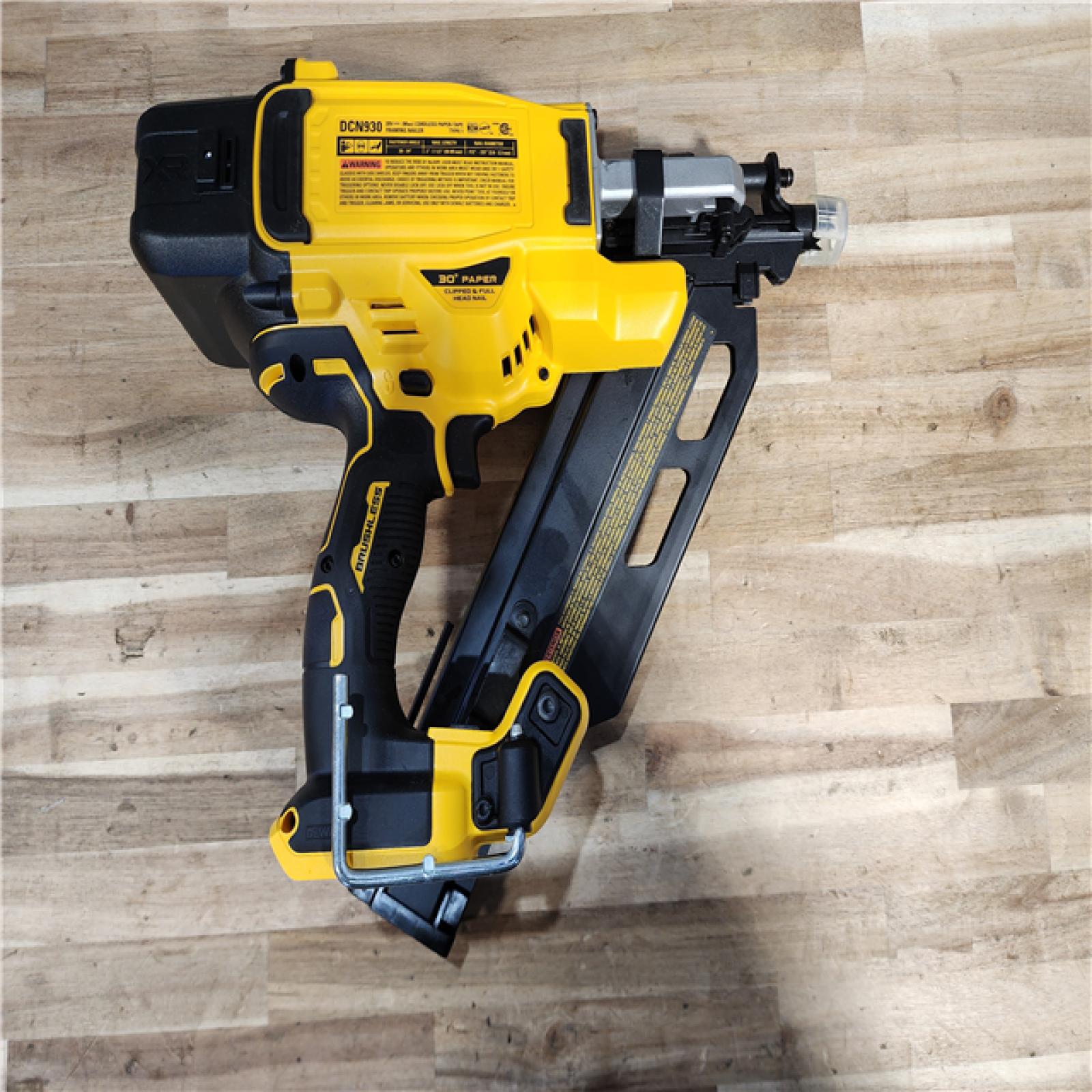 HOUSTON LOCATION - AS-IS (APPEARS LIKE NEW) DEWALT 20V 30 Degree Cordless Framing Nailer (Tool-Only)