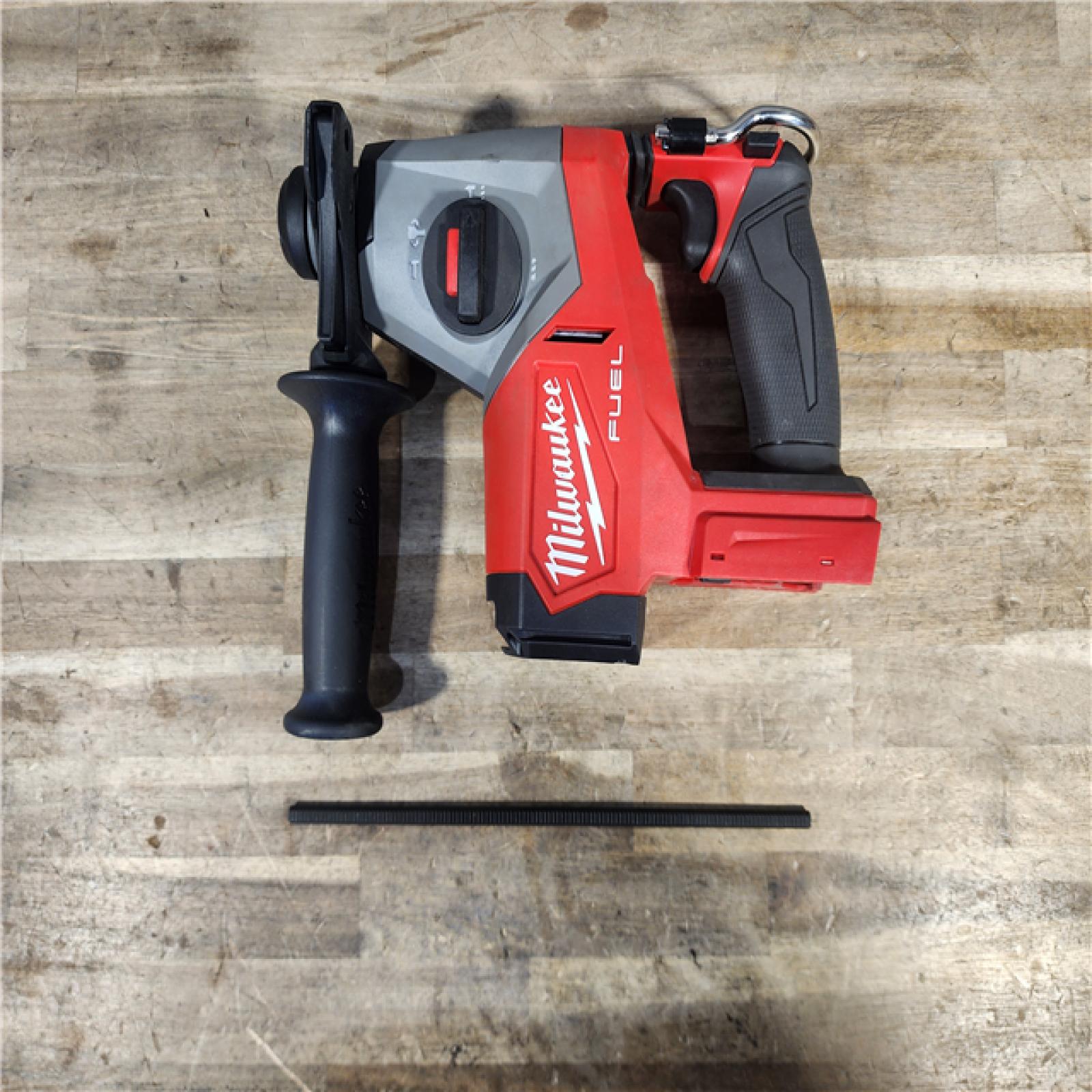 HOUSTON LOCATION - AS-IS M18 FUEL 18V Lithium-Ion Brushless Cordless 5/8 in. SDS-Plus Rotary Hammer (Tool-Only)
