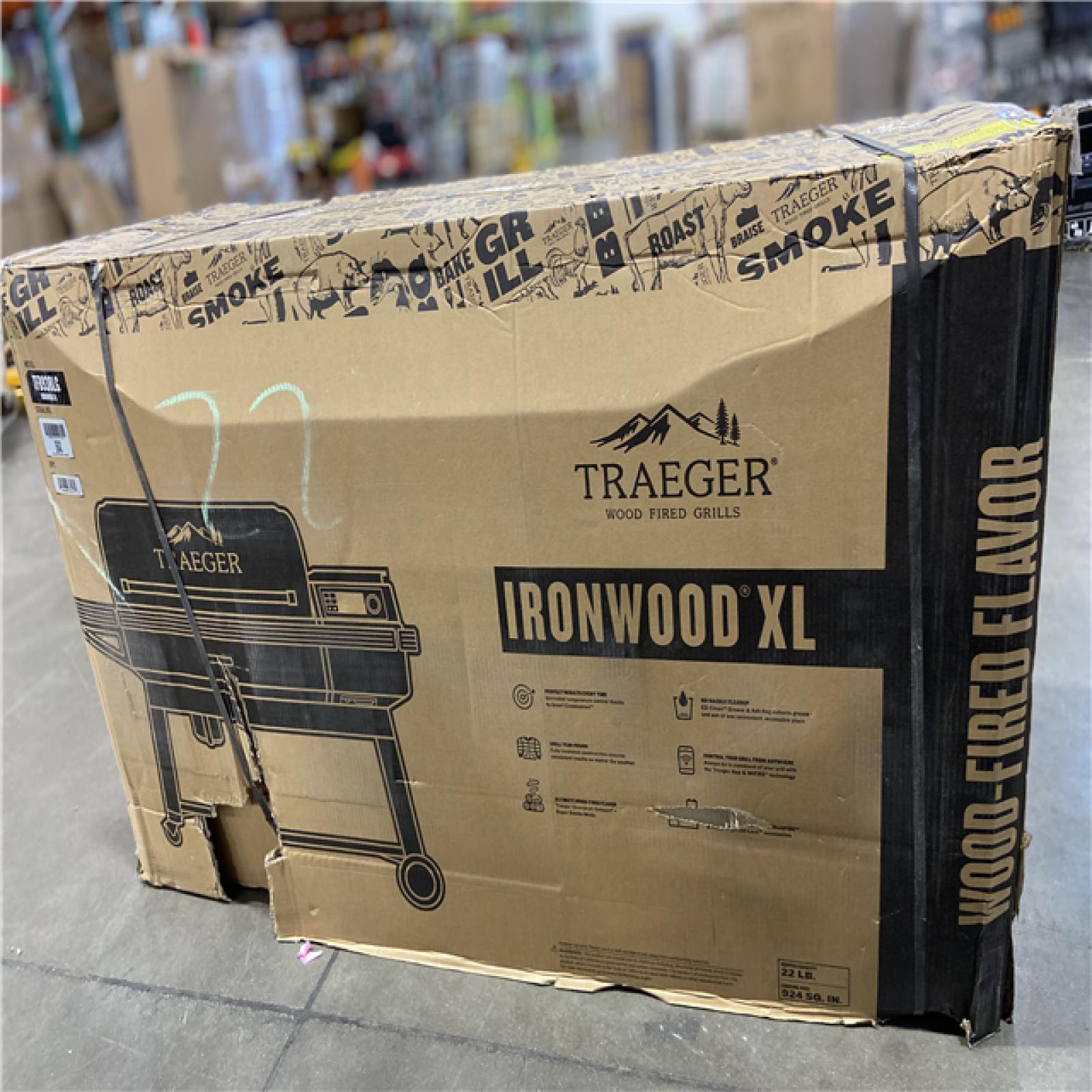 DALLAS LOCATION - Traeger Ironwood XL Wi-Fi Pellet Grill and Smoker in Black