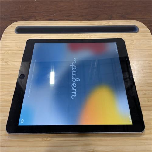 AS-IS Apple iPad Air 2 16GB - Space Gray