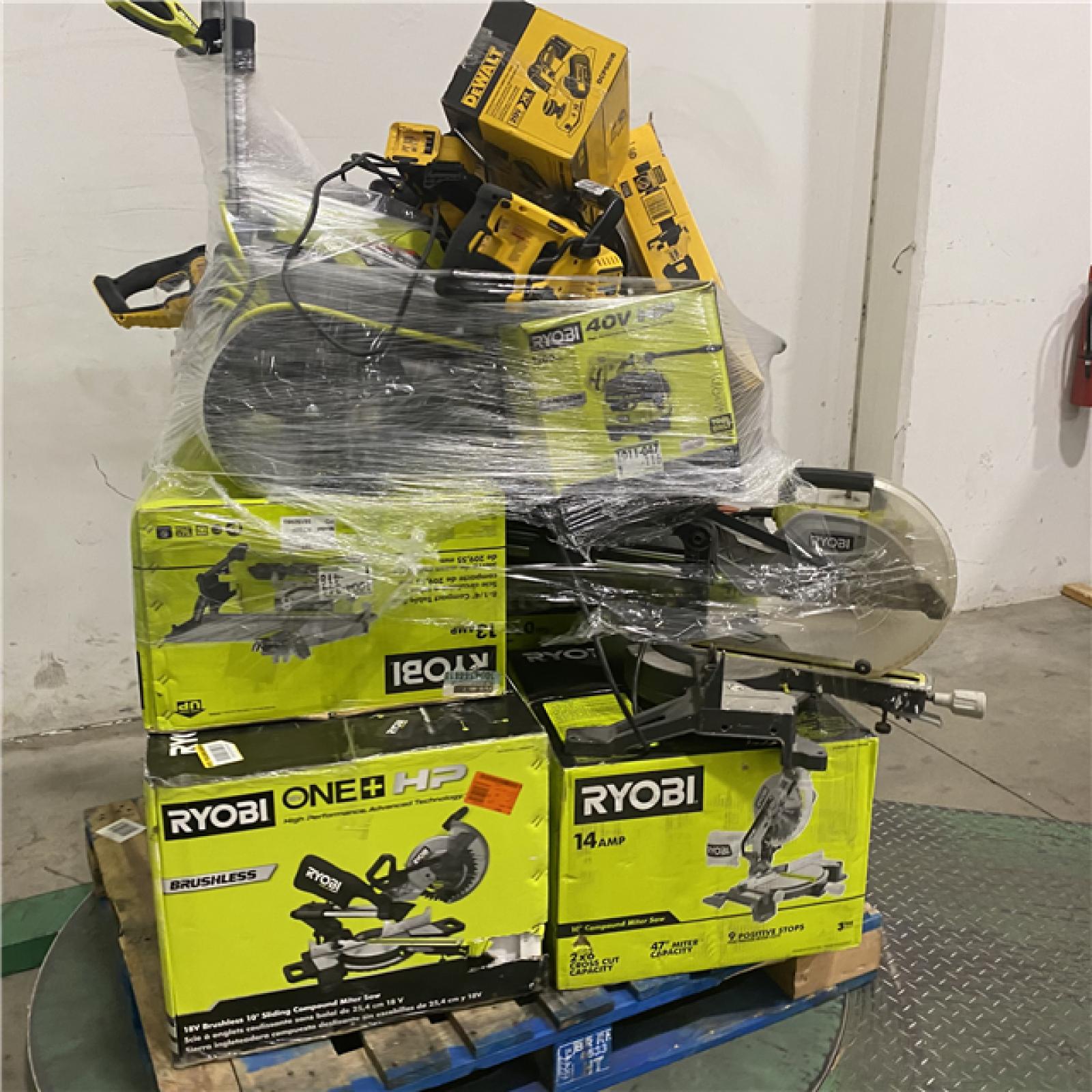 Dallas Location - As-Is Tool Pallet