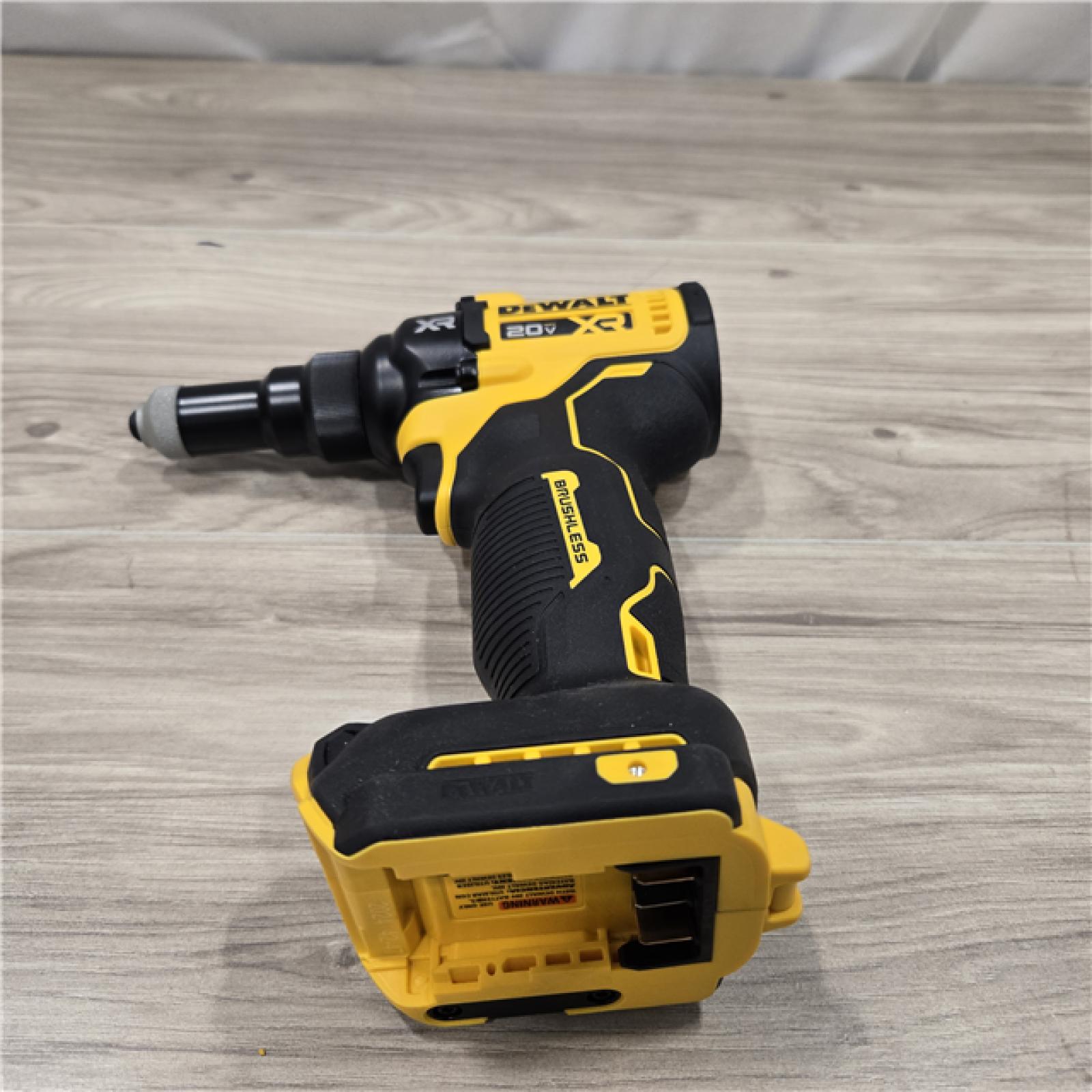 AS-IS DEWALT 20V MAX XR Cordless Rivet Tool (Tool Only) DCF403B
