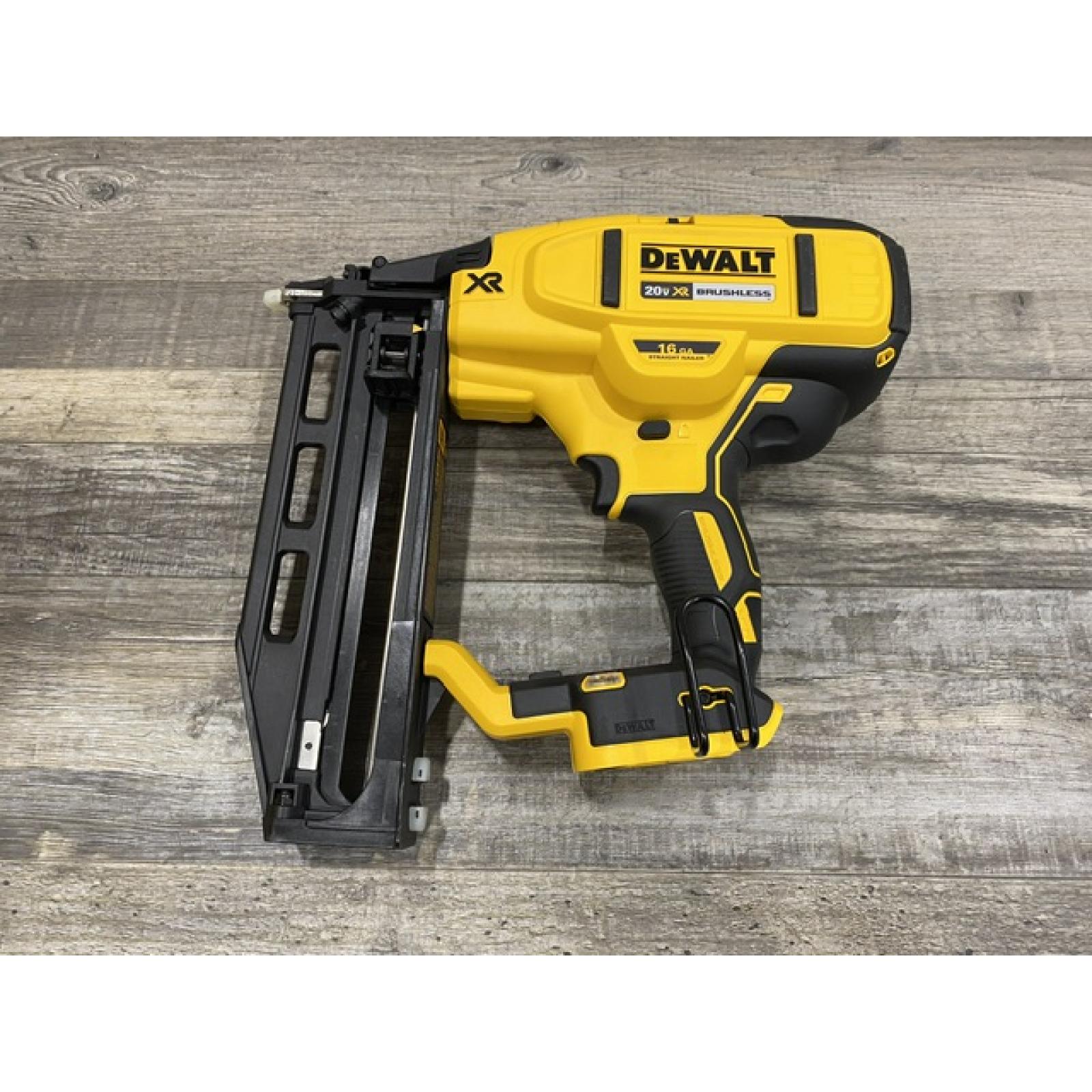 AS-IS DEWALT 20V MAX XR 16-Gauge Lithium-Ion Cordless Finish Nailer (Tool Only)