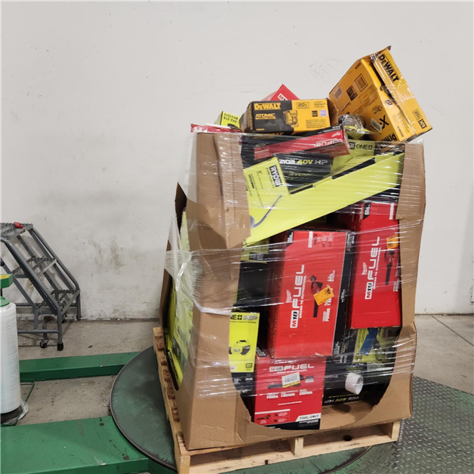 Dallas Location - As-Is Tool Pallet