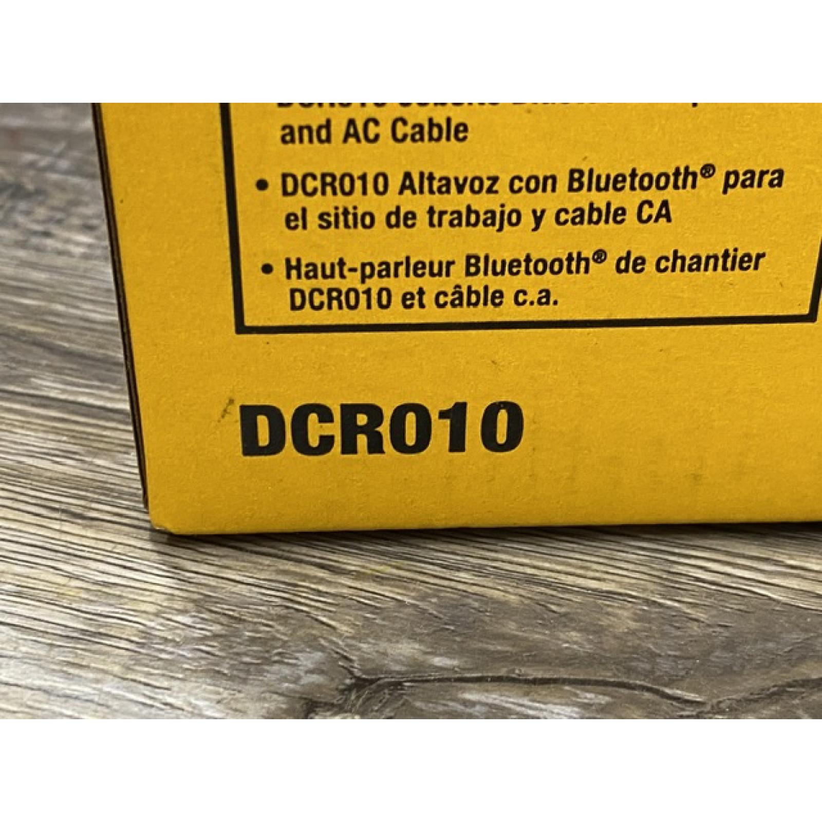 NEW - DEWALT 20V MAX Cordless Bluetooth Speaker (Tool Only)