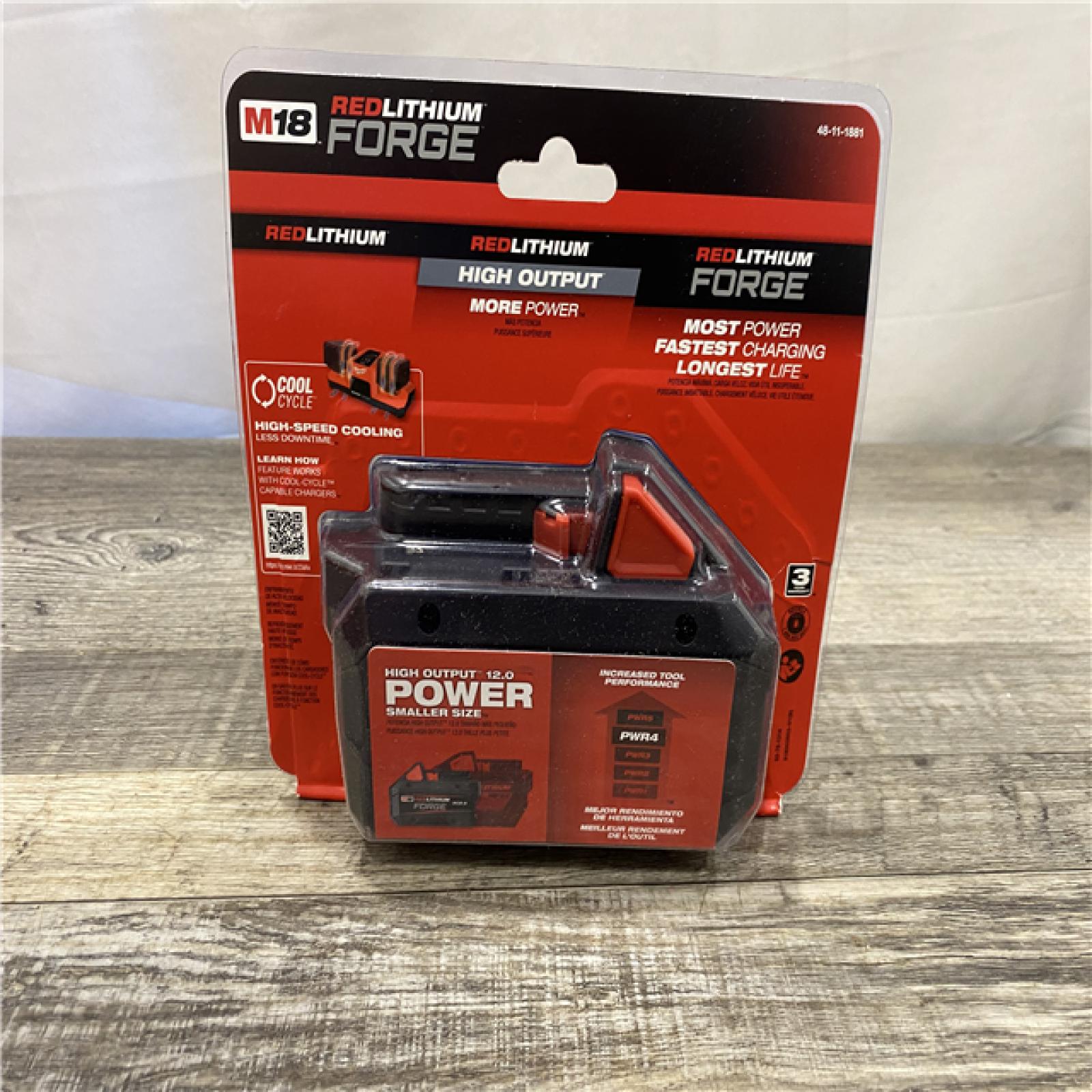 NEW - Milwaukee 18V Lithium-Ion REDLITHIUM FORGE XC 8.0 Ah Battery Pack