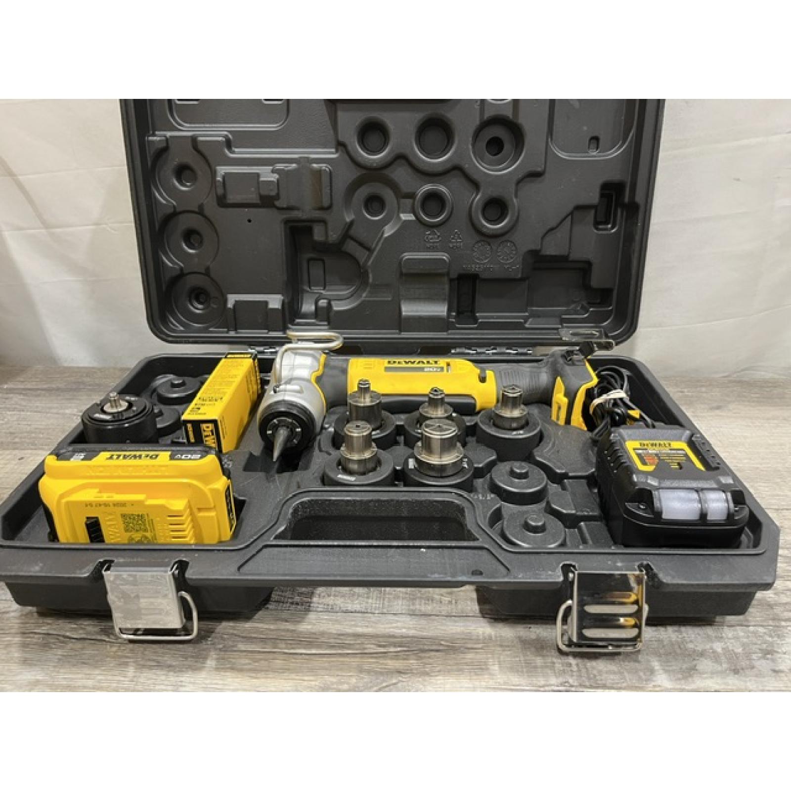AS-IS DEWALT 20V MAX Lithium-Ion Copper Swage Tool Kit