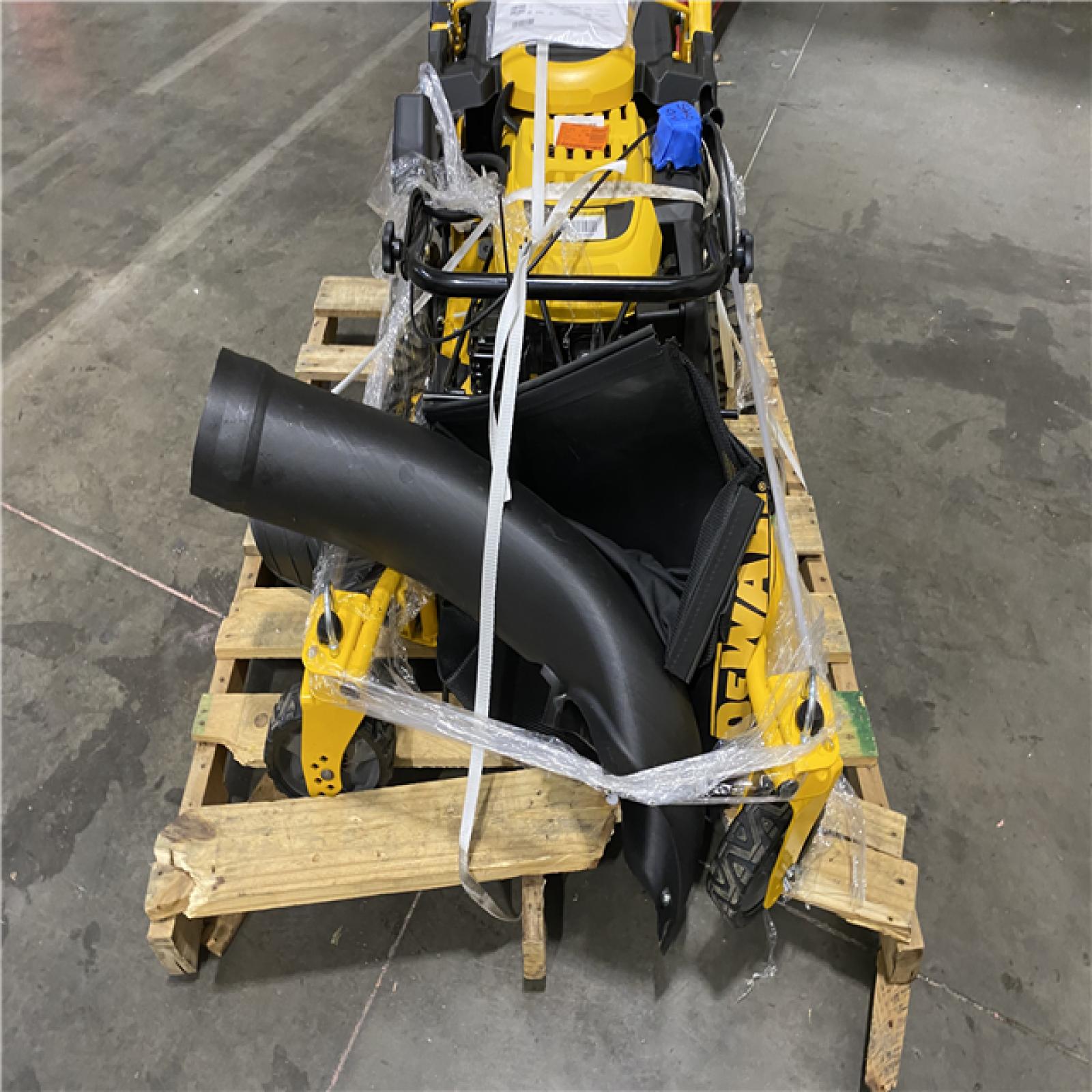 Dallas Location - As-Is DEWALT 28 in. 224cc  Gas Lawn Mower