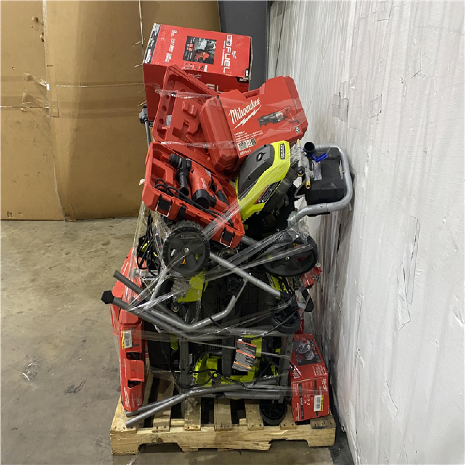 Houston Location AS IS - Tool Pallet
