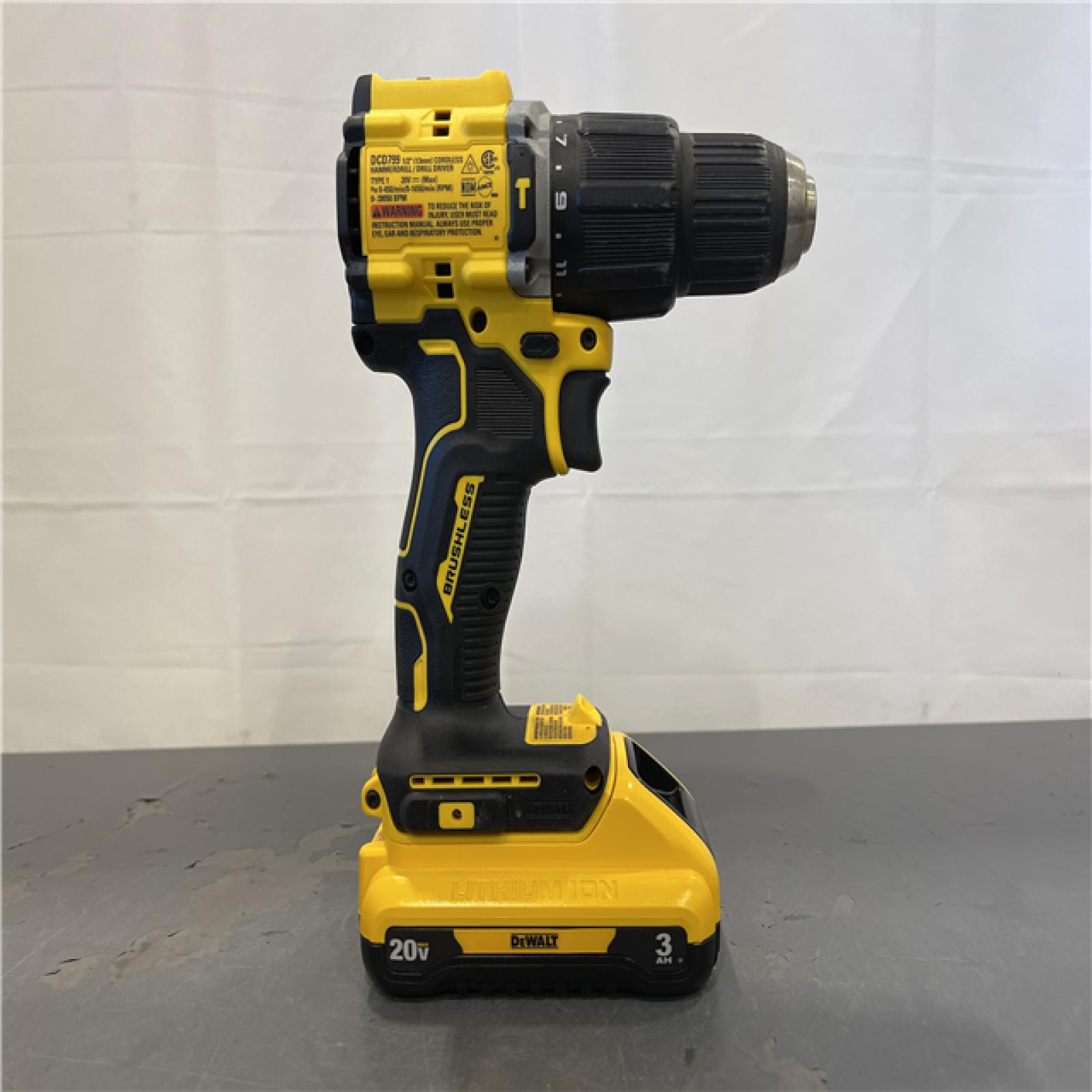 AS-IS - DEWALT 20-Volt MAX Lithium-Ion Cordless 7-Tool Combo Kit