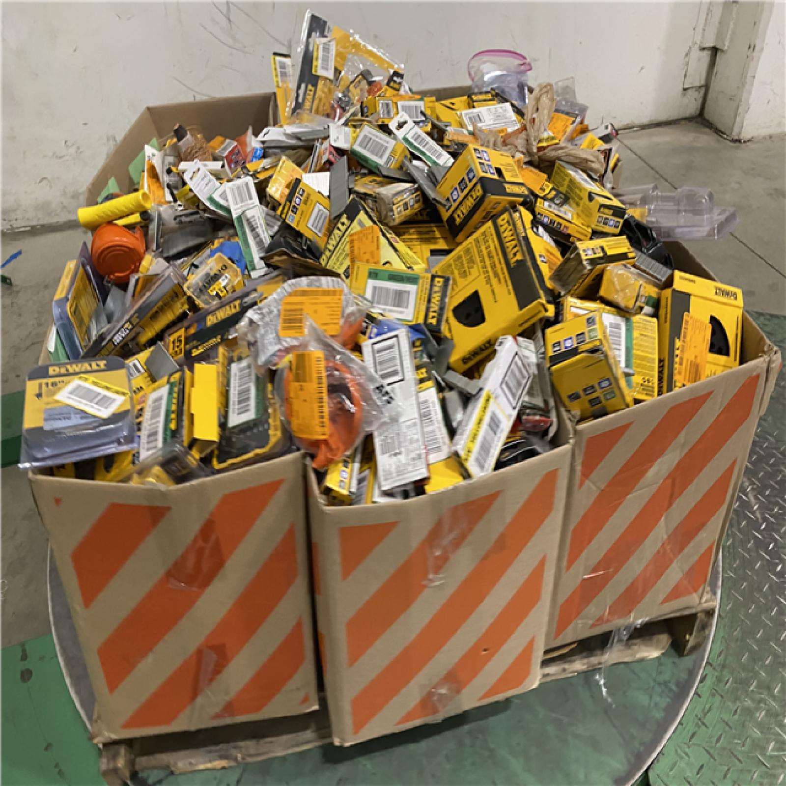 Dallas Location - As-Is DEWALT Tool Pallet