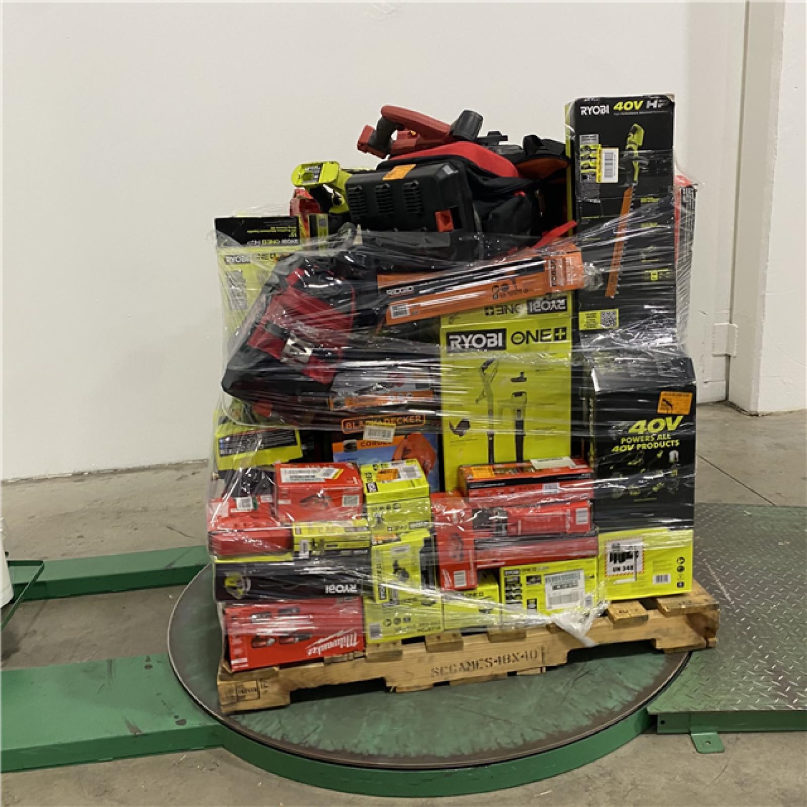 Dallas Location - As-Is Tool Pallet