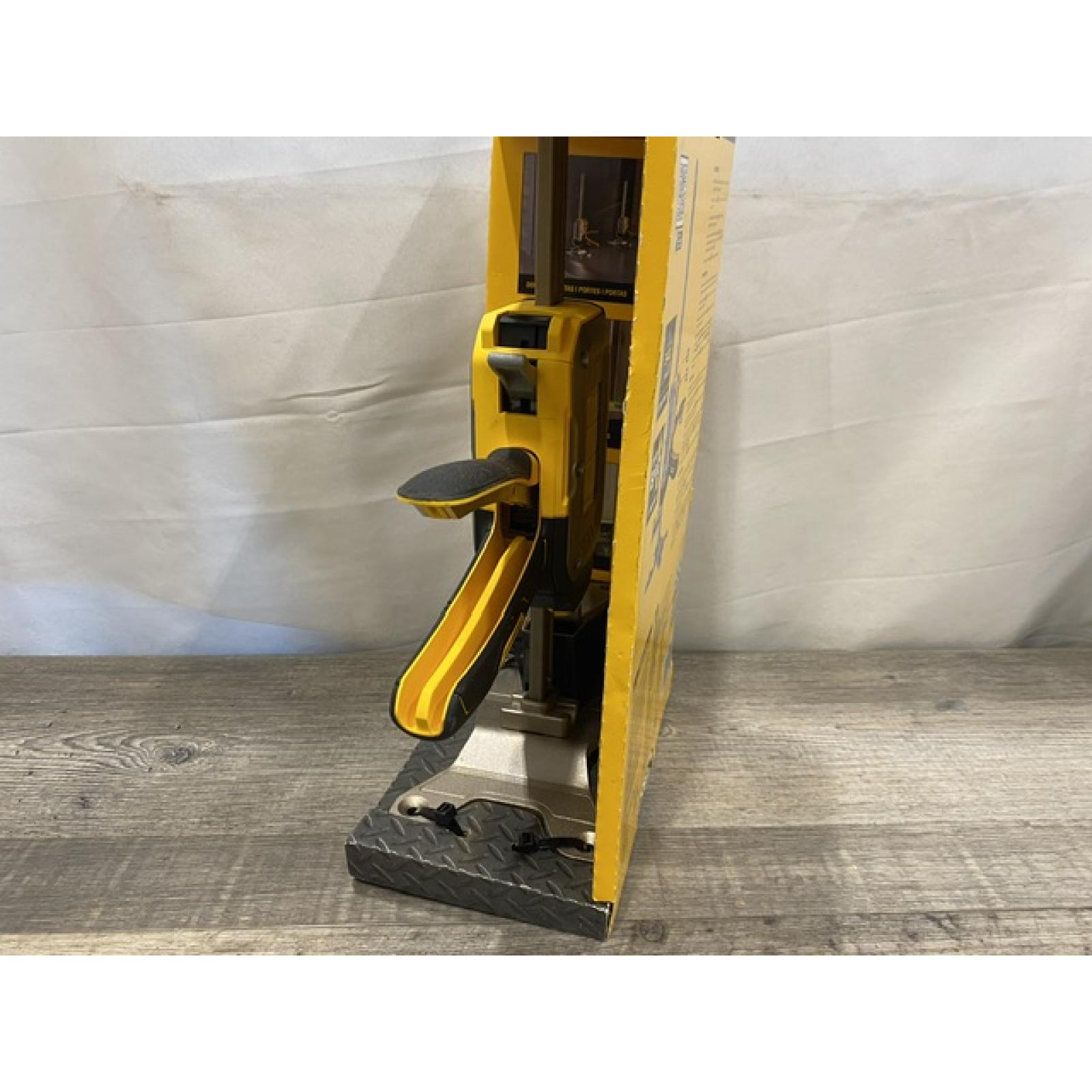 NEW - DEWALT Toughseries Construction Jack Set (1-Piece)