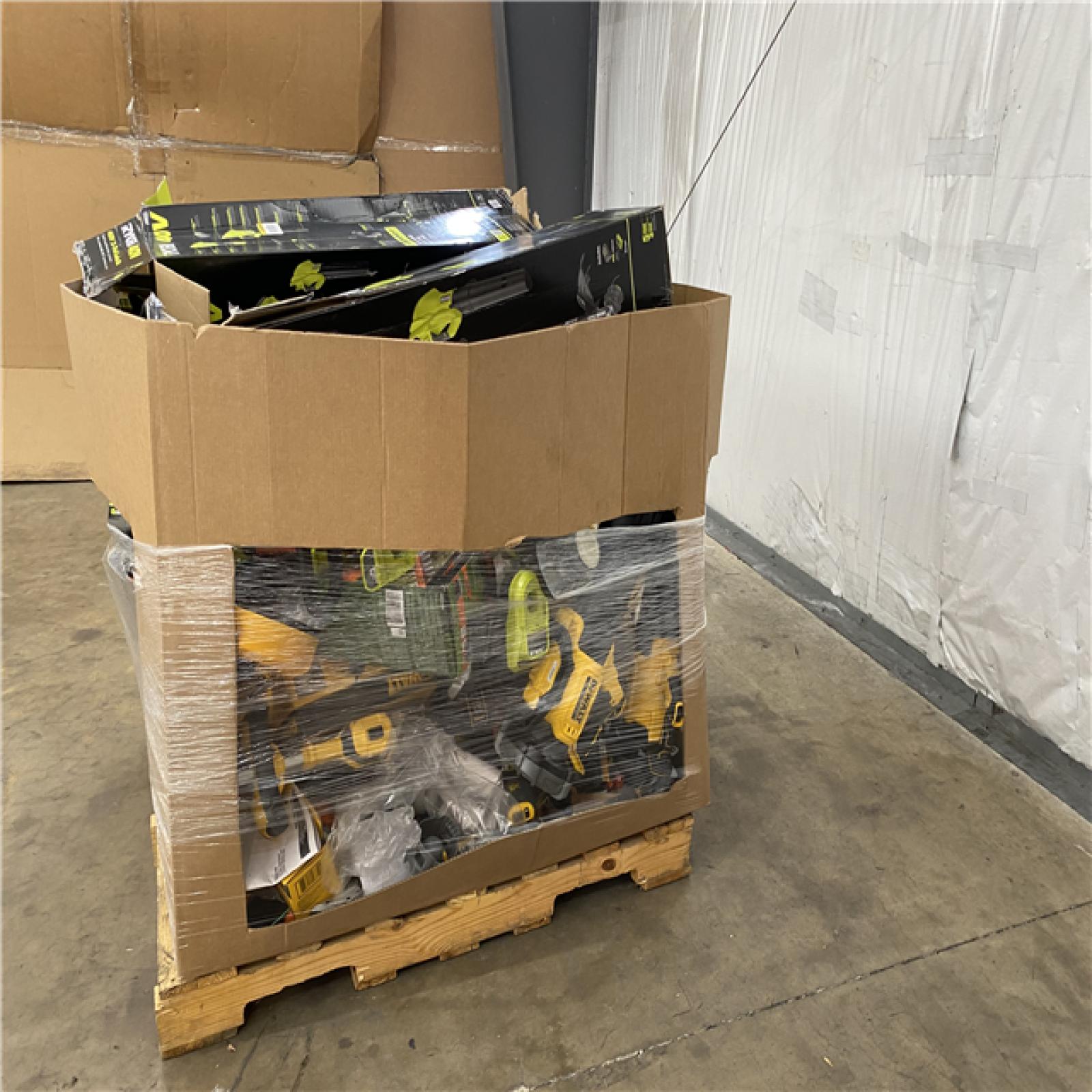 Houston Location AS IS - Tool Pallet