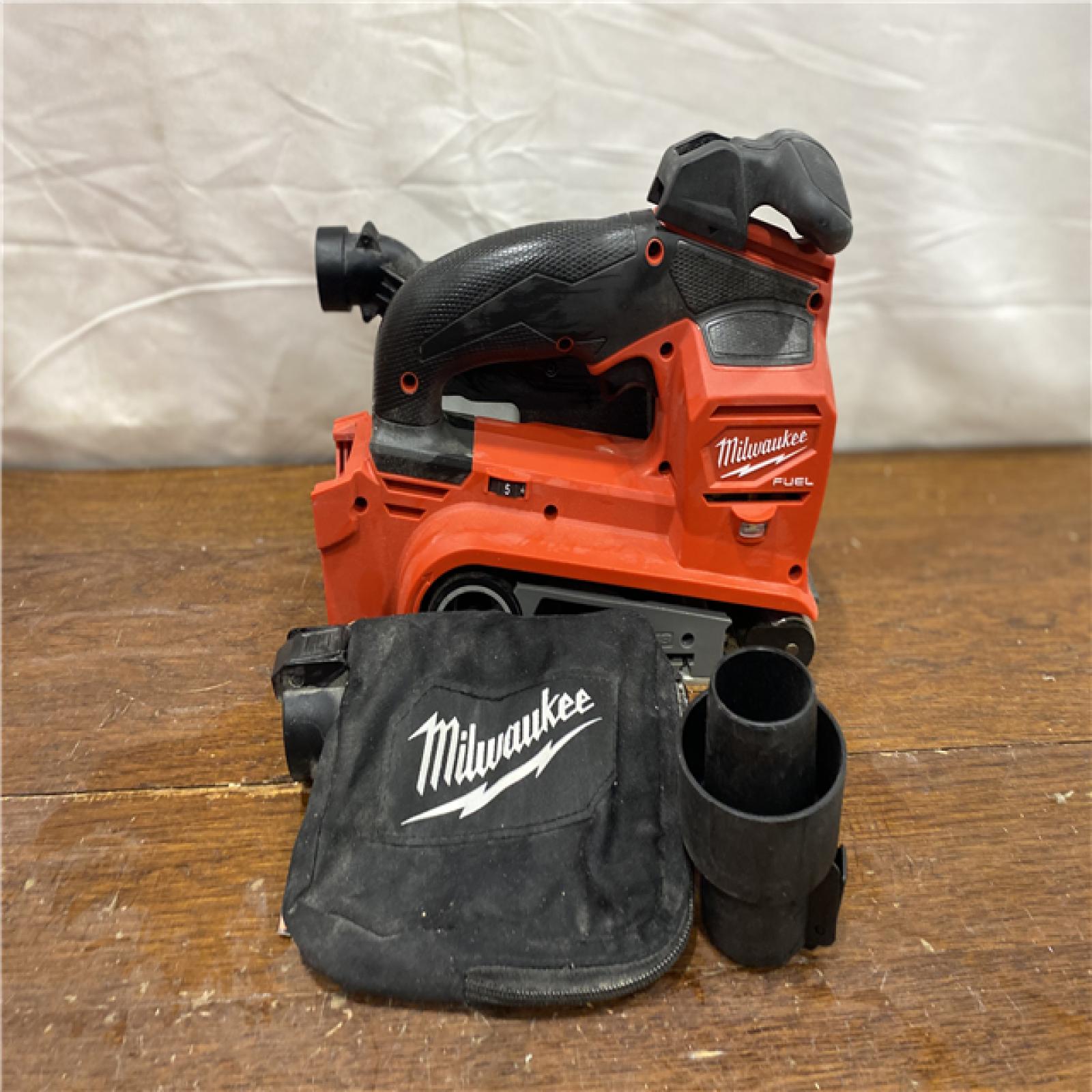 AS-IS M18 FUEL 18-Volt Lithium-Ion Cordless Belt Sander (Tool-Only)