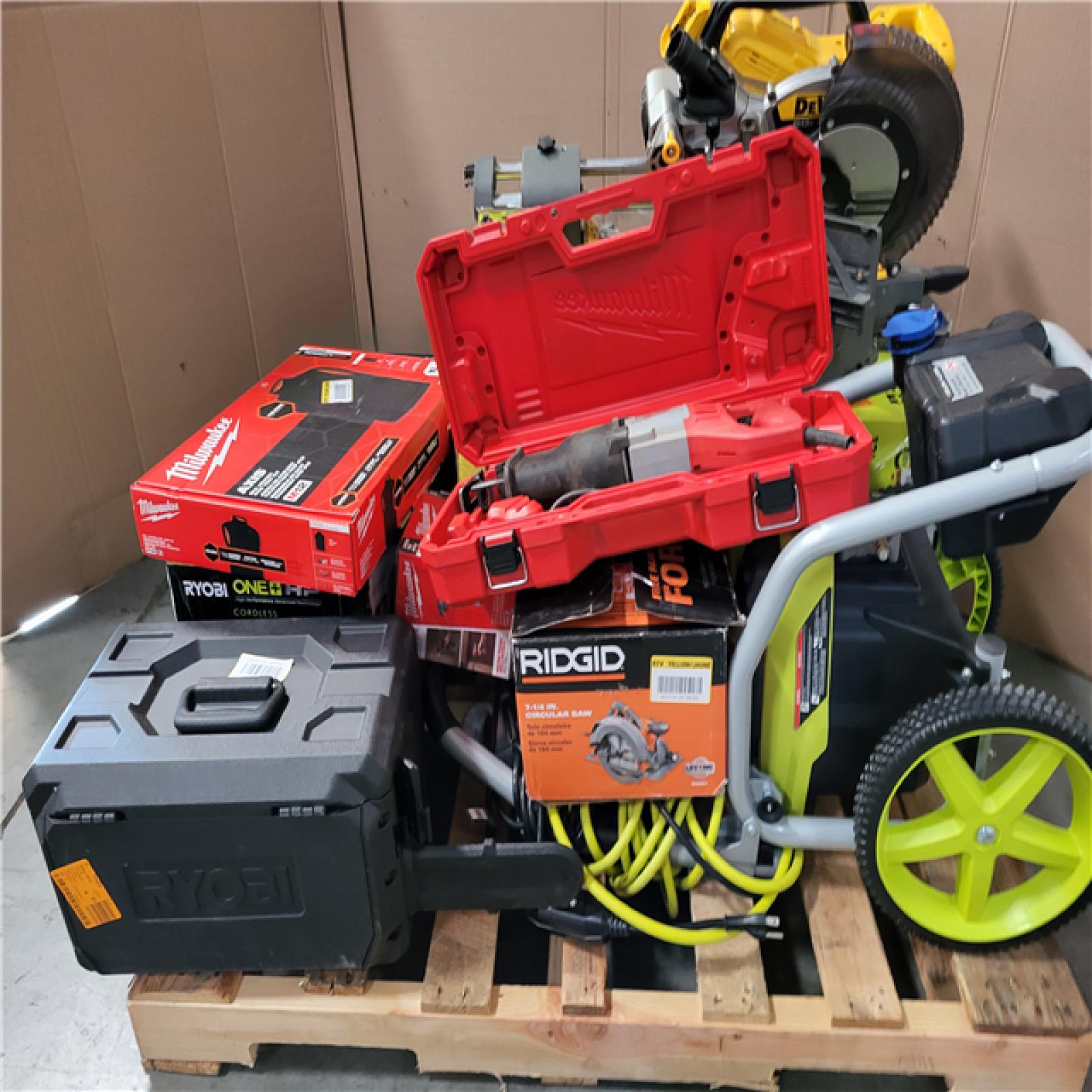 PHOENIX AS-IS TOOL PALLET