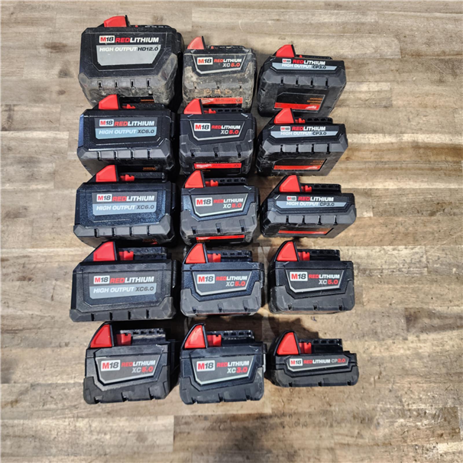 HOUSTON LOCATION - AS-IS MILWAUKEE BATTERY PACK QTY - 15