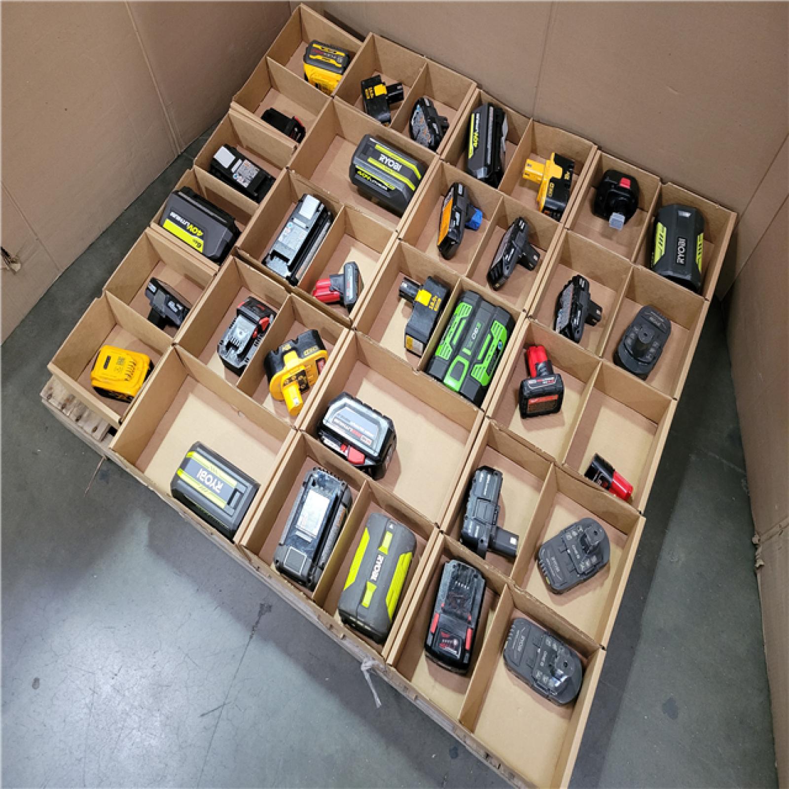 PHOENIX AS-IS TOOL PALLET