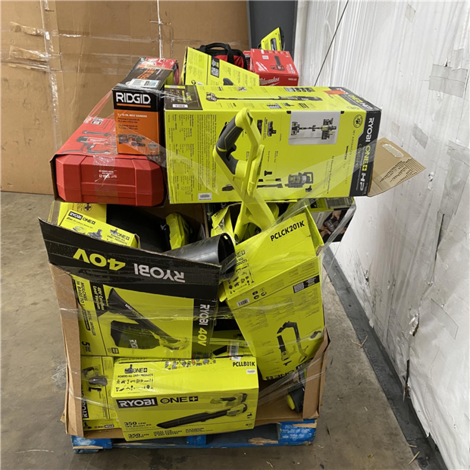 Houston Location AS IS - Tool Pallet