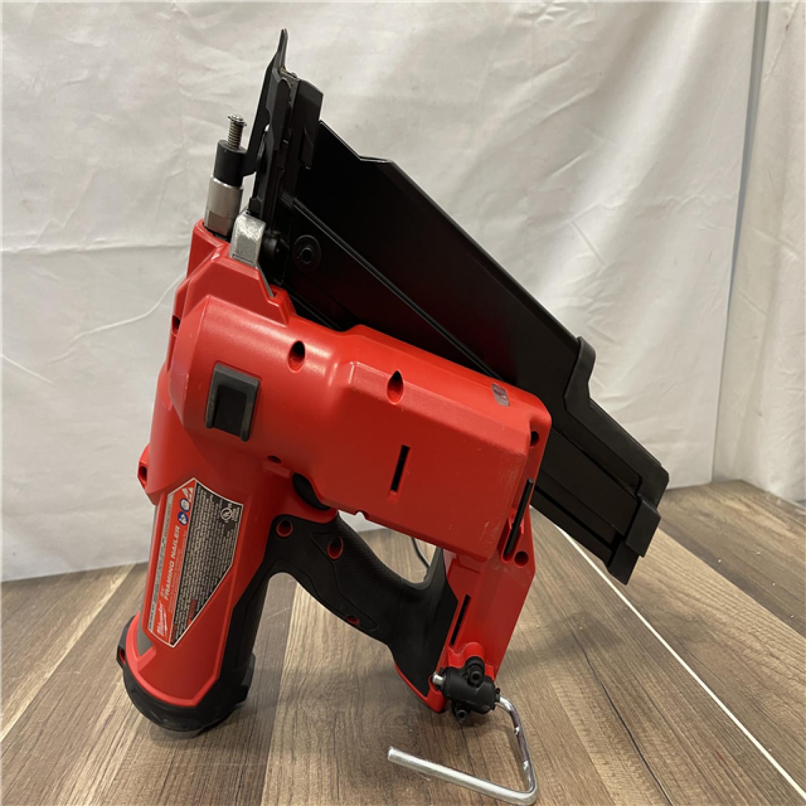 AS-IS Milwaukee M18 FUEL 3-1/2 in. 18-Volt 21-Degree Lithium-Ion (Tool-Only)