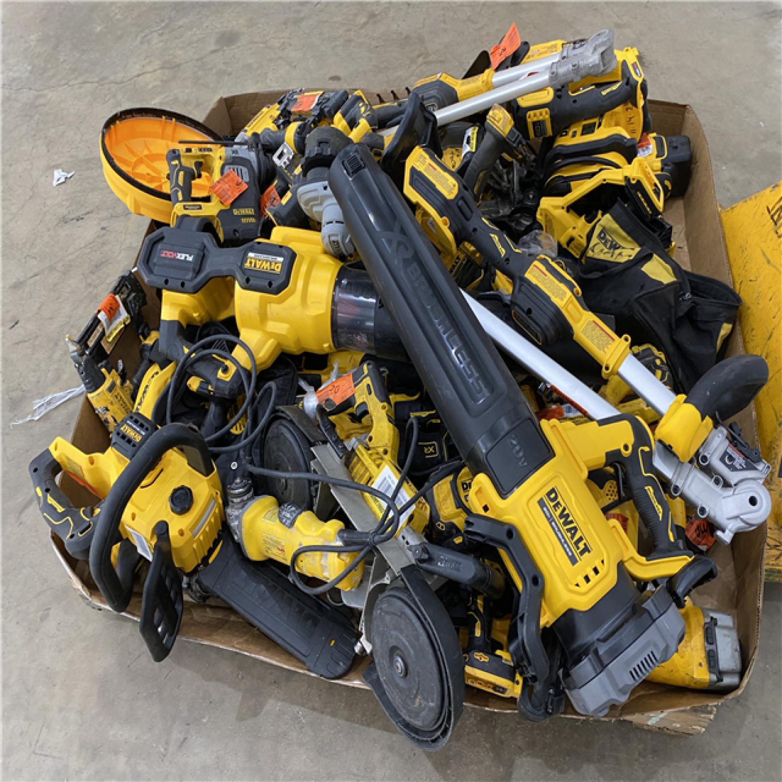 Houston Location AS IS - Tool Pallet