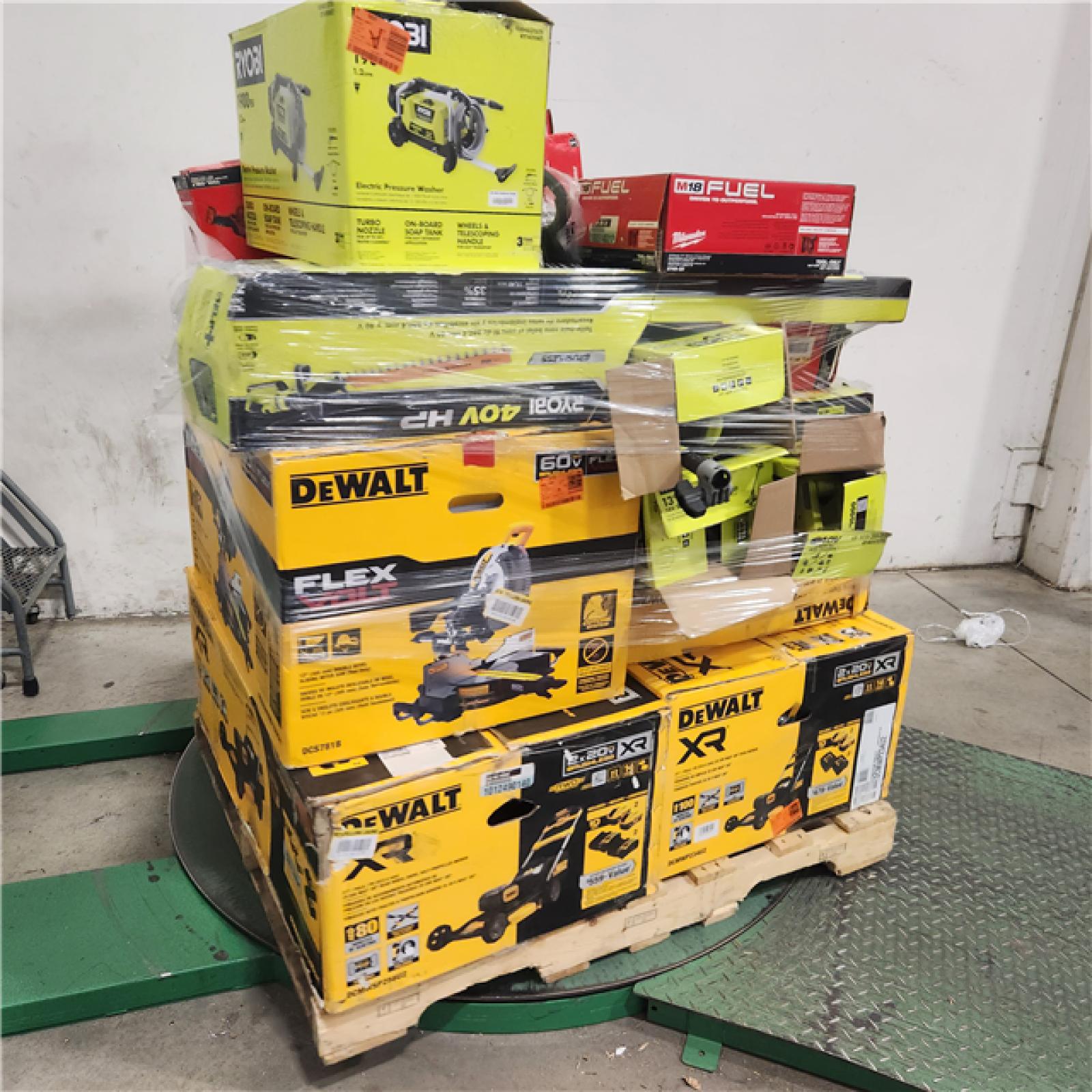 Dallas Location - As-Is Tool Pallet