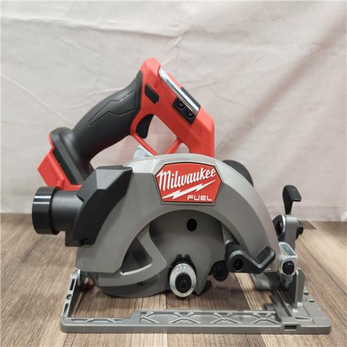 AS-IS- Milwaukee M18 FUEL 7-1/4 Inch Circular Saw (TOOL ONLY)