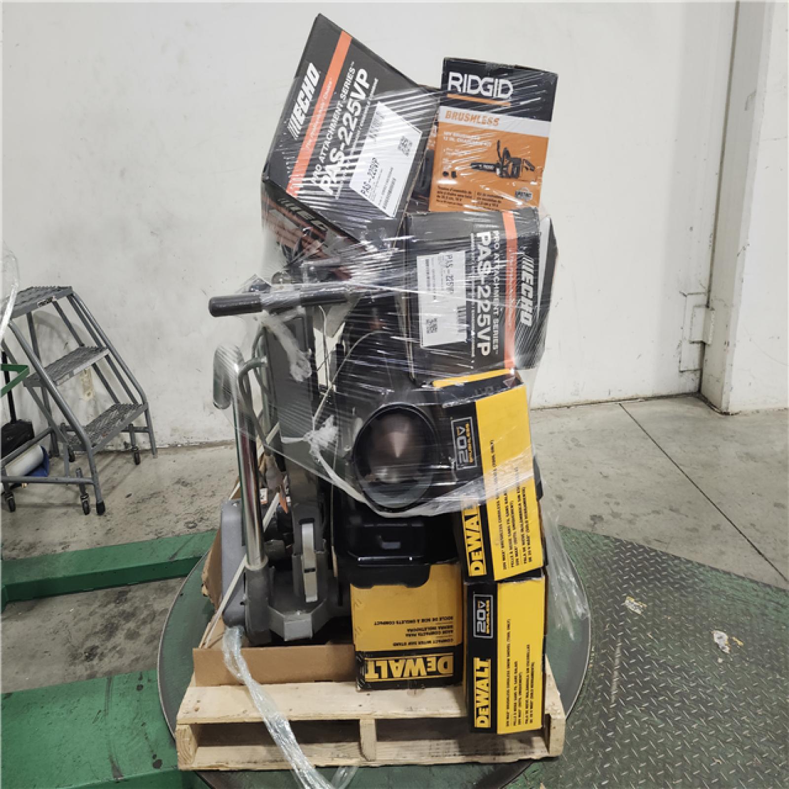 Dallas Location - As-Is Outdoor Power Equipment