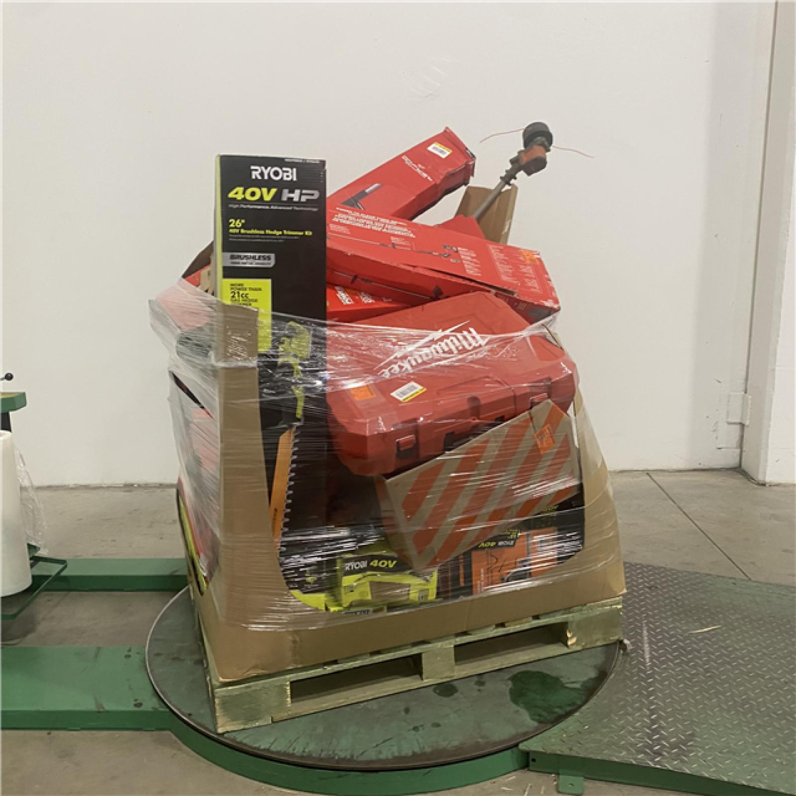 Dallas Location - As-Is Tool Pallet