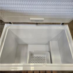 Phoenix Frigidaire 15 cu. ft. Garage Ready Manual Defrost Chest Freezer in White with LED Light and Adjustable Temperature Control