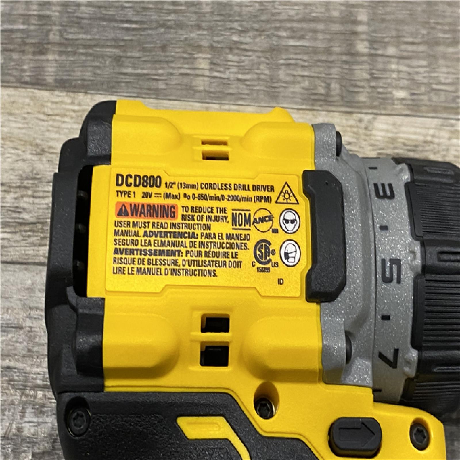 AS-IS DEWALT 20-Volt Lithium-Ion Cordless Brushless 1/2 in. Compact Drill Driver Kit