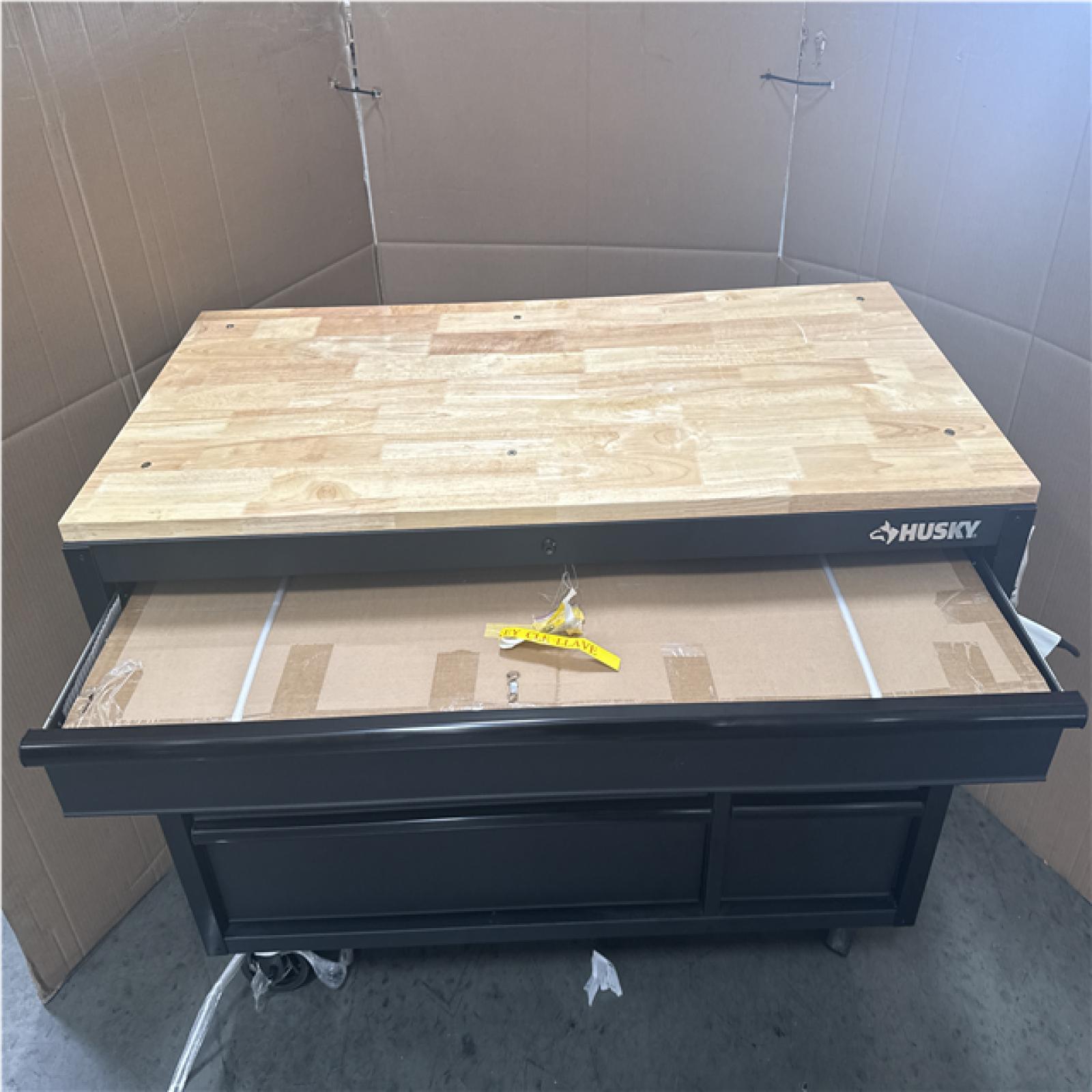 CALIFORNIA AS IS HUSKY WORKBENCH