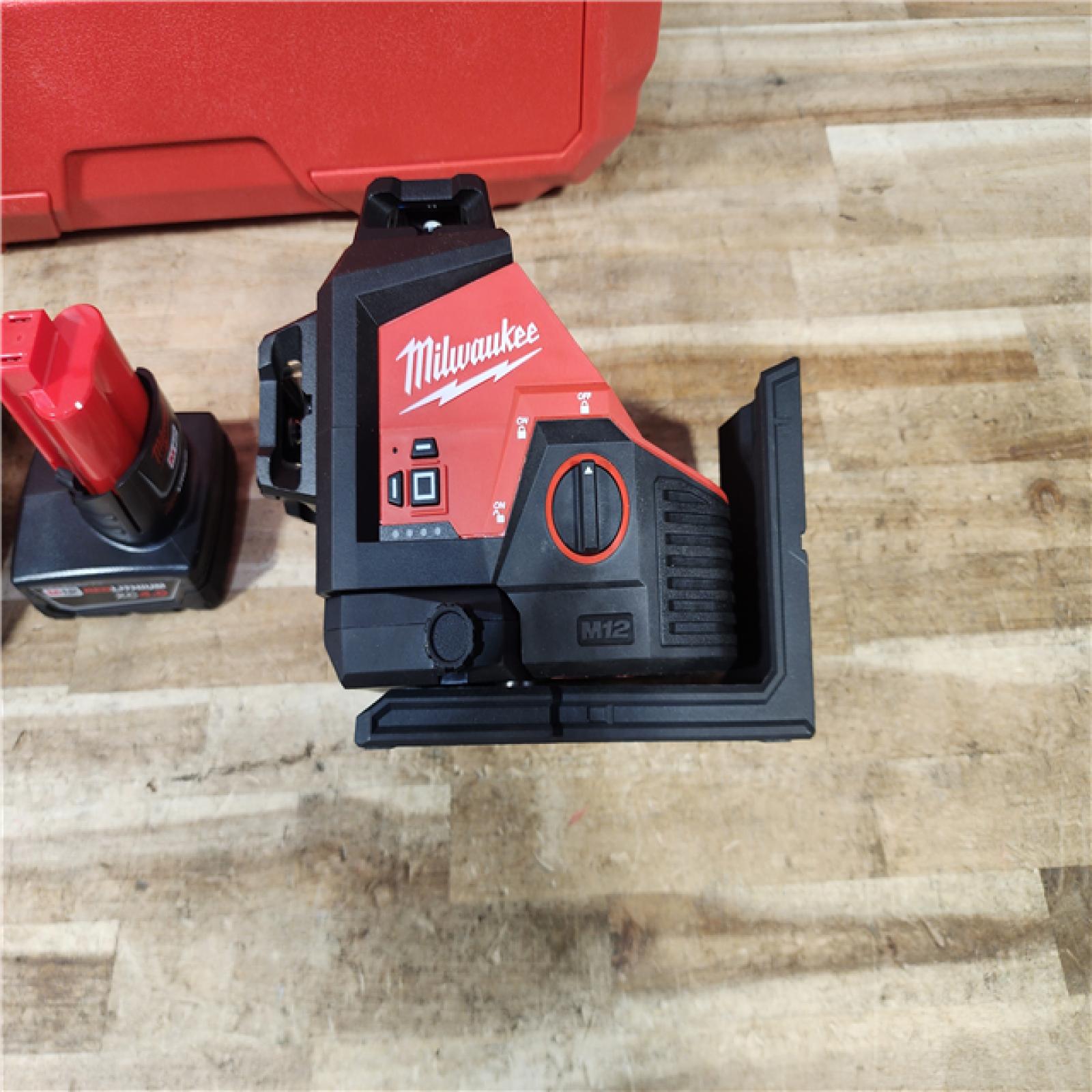 HOUSTON LOCATION - AS - IS Milwaukee 12-Volt Lithium-Ion Cordless Green 250 ft. 3-Plane Laser Level Kit