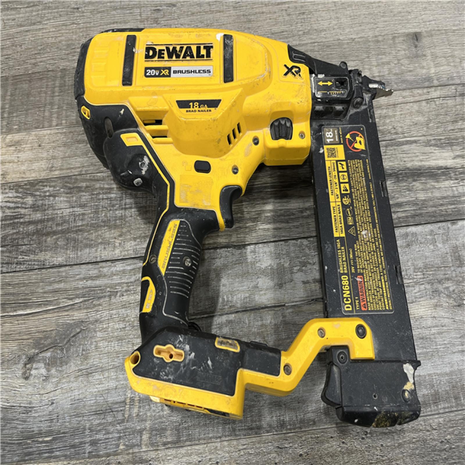 AS-IS DEWALT 20V MAX XR Lithium-Ion Electric Cordless 18-Gauge Brad Nailer (Tool Only)