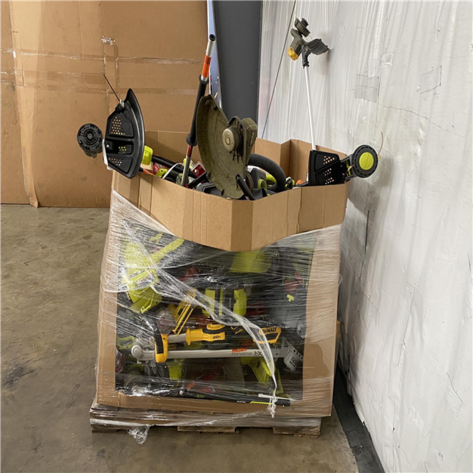 Houston Location AS IS - Tool Pallet