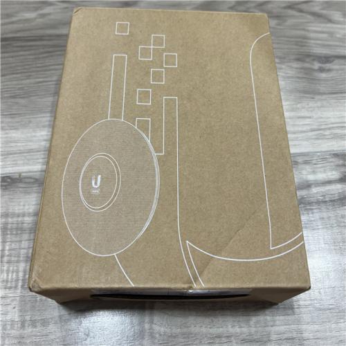 NEW Ubiquiti U6-LITE UniFi Wi-Fi 6 Lite Dual Band Access Point 2x2 High-efficency (POE Injector Not Included)