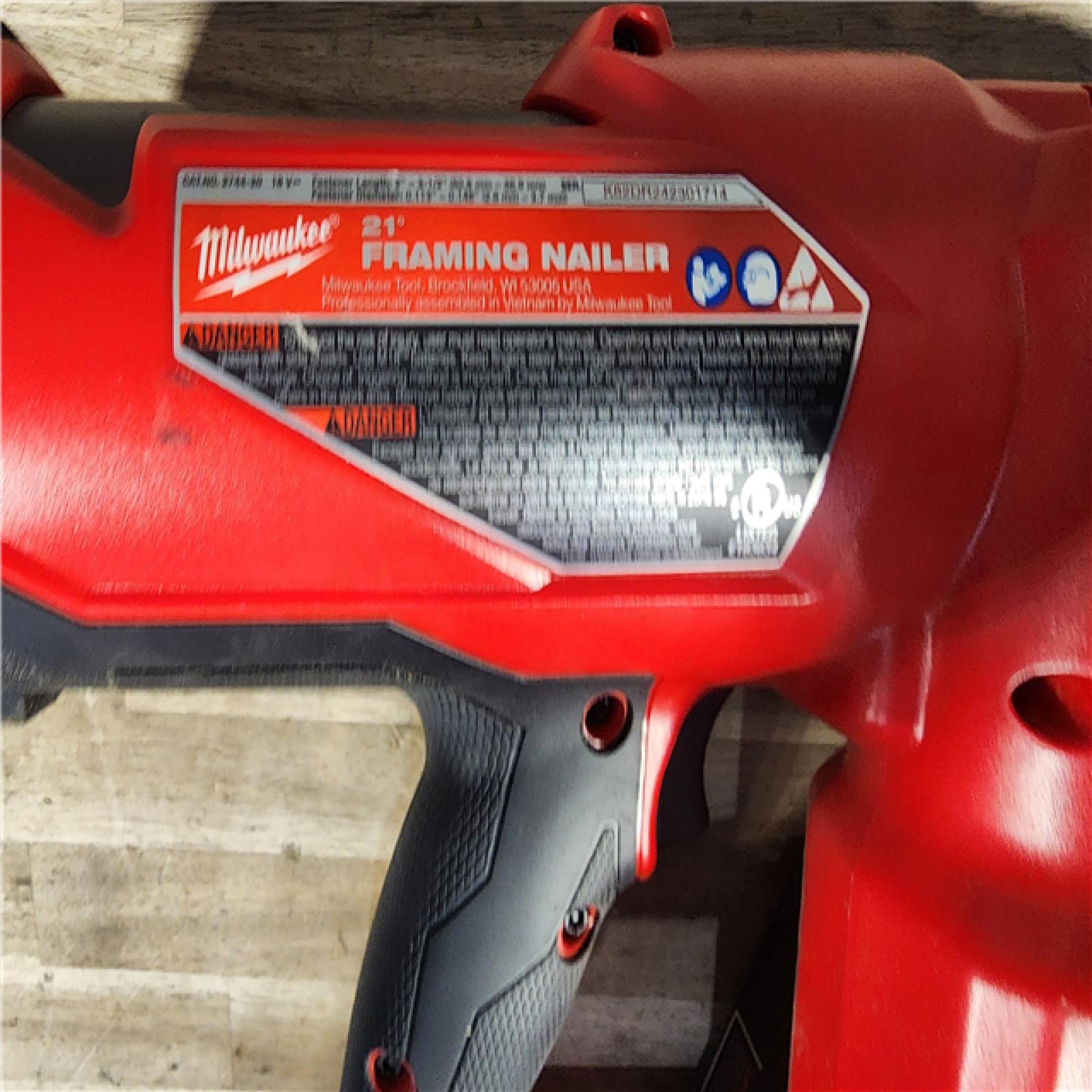 HOUSTON LOCATION - AS-IS Milwaukee 2744-20 M18 FUEL 3-1/2 in. 18-Volt 21-Degree Lithium-Ion Brushless Cordless Framing Nailer (Tool-Only)