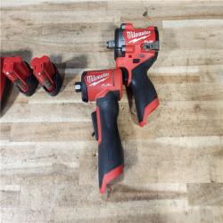 HOUSTON LOCATION - AS - IS Milwaukee 2 Tool Combo Kit W/ (2) Battery & Charger