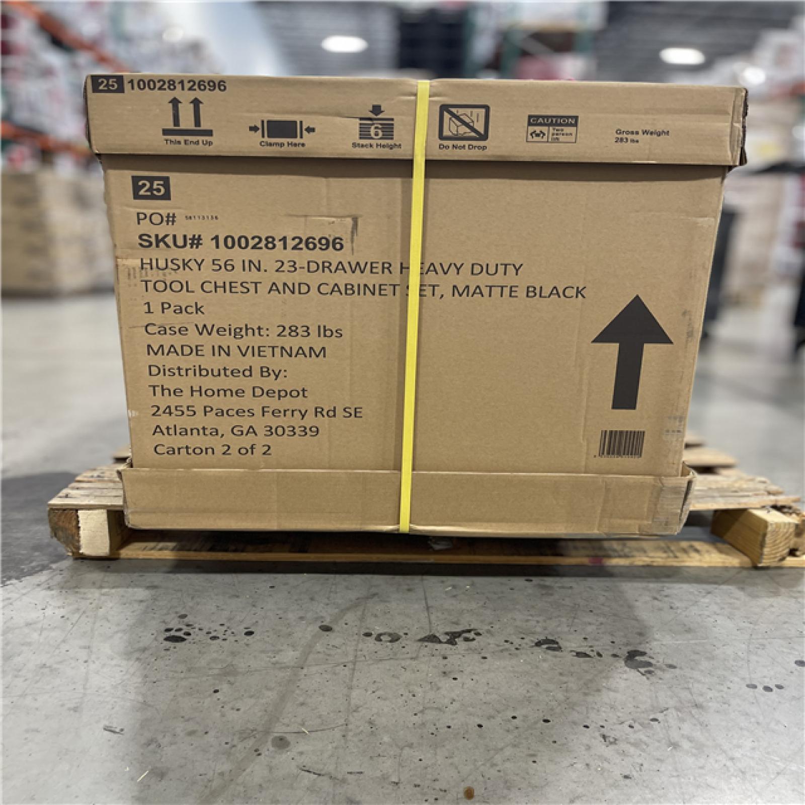 DALLAS LOCATION- NEW!- Husky 56 in. W x 22 in. D Heavy Duty 23-Drawer Rolling Tool Chest and Top Tool Cabinet Set in Matte Black