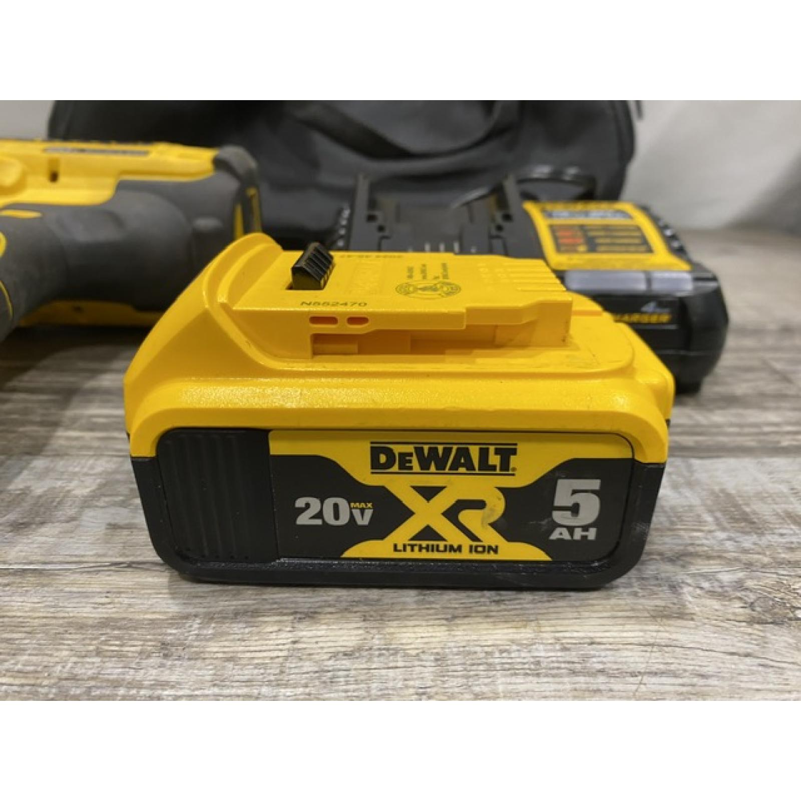 AS-IS DEWALT 20V MAX Lithium-Ion Cordless 1/2 in. Impact Wrench Kit