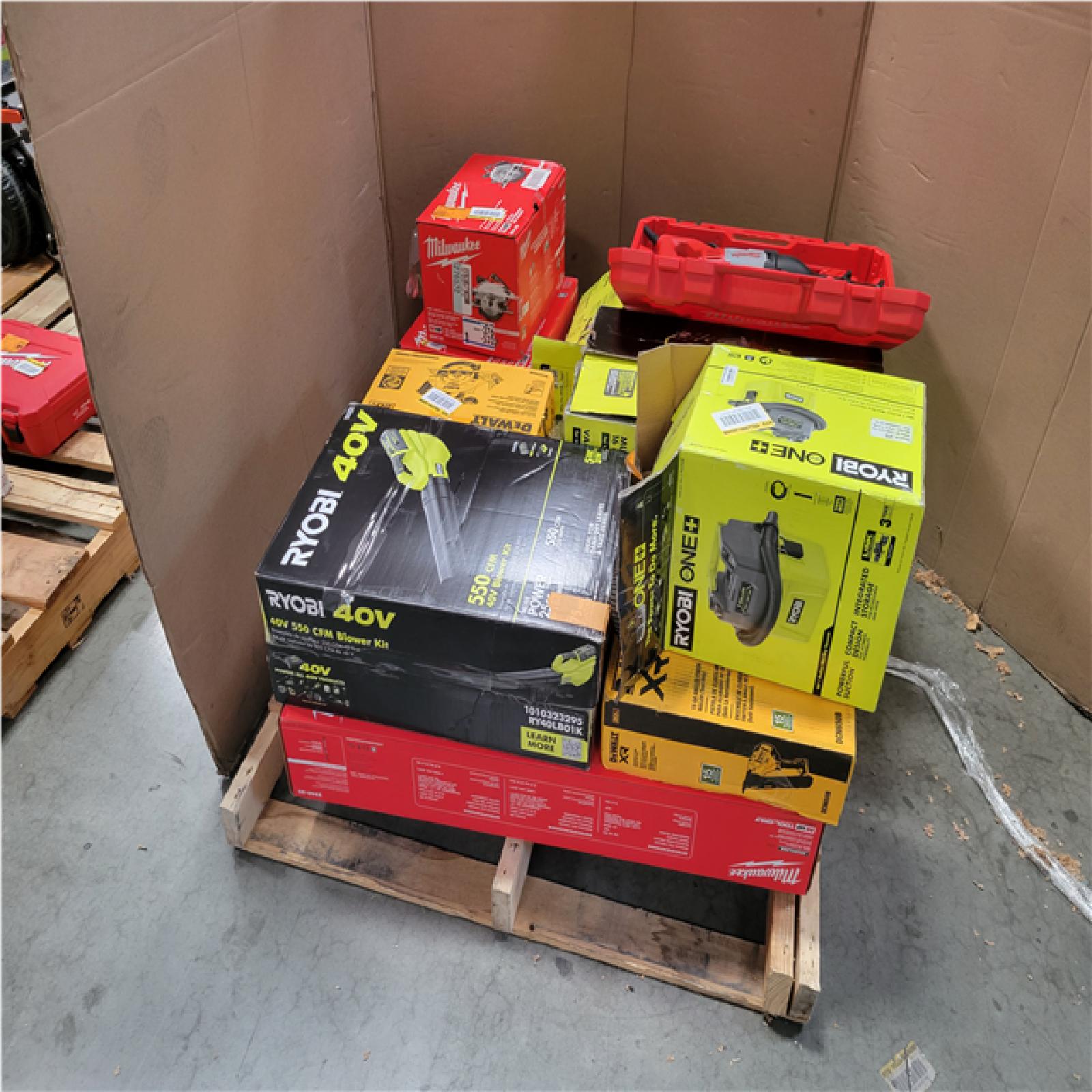 CALIFORNIA AS-IS TOOL PALLET