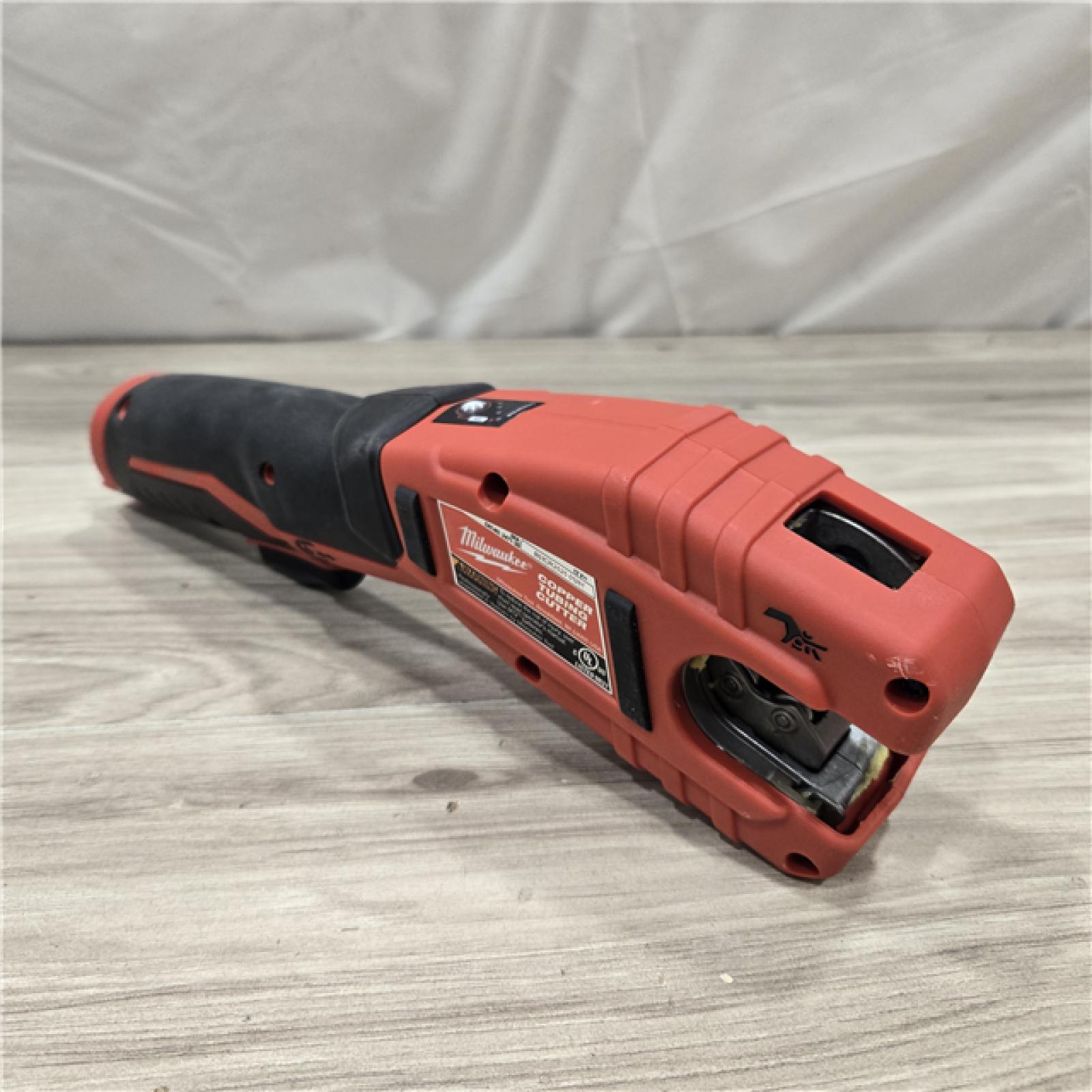 AS-IS Milwaukee M12 12V Cordless Copper Tubing Cutter (Tool-Only)