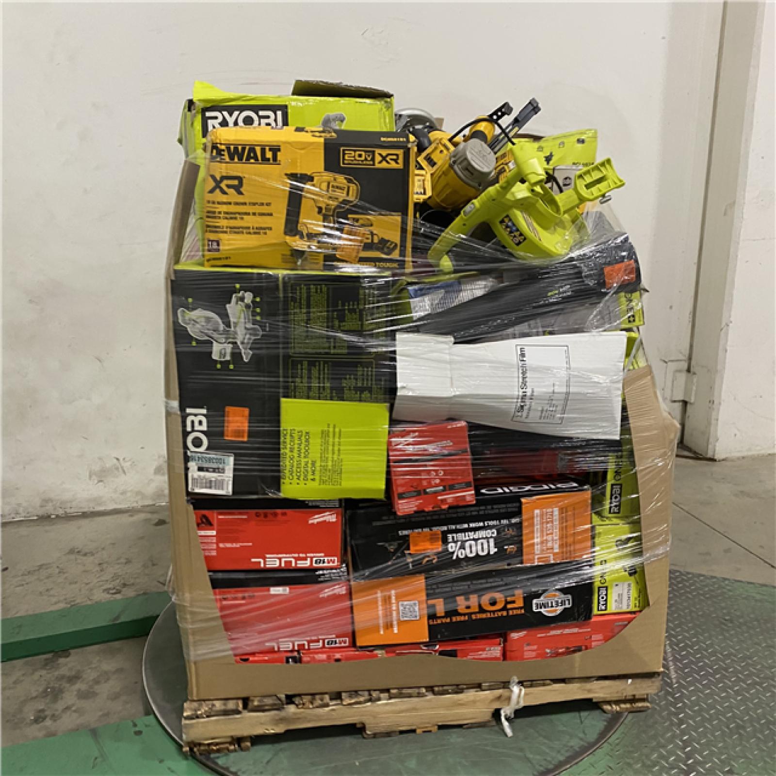 Dallas Location - As-Is Tool Pallet