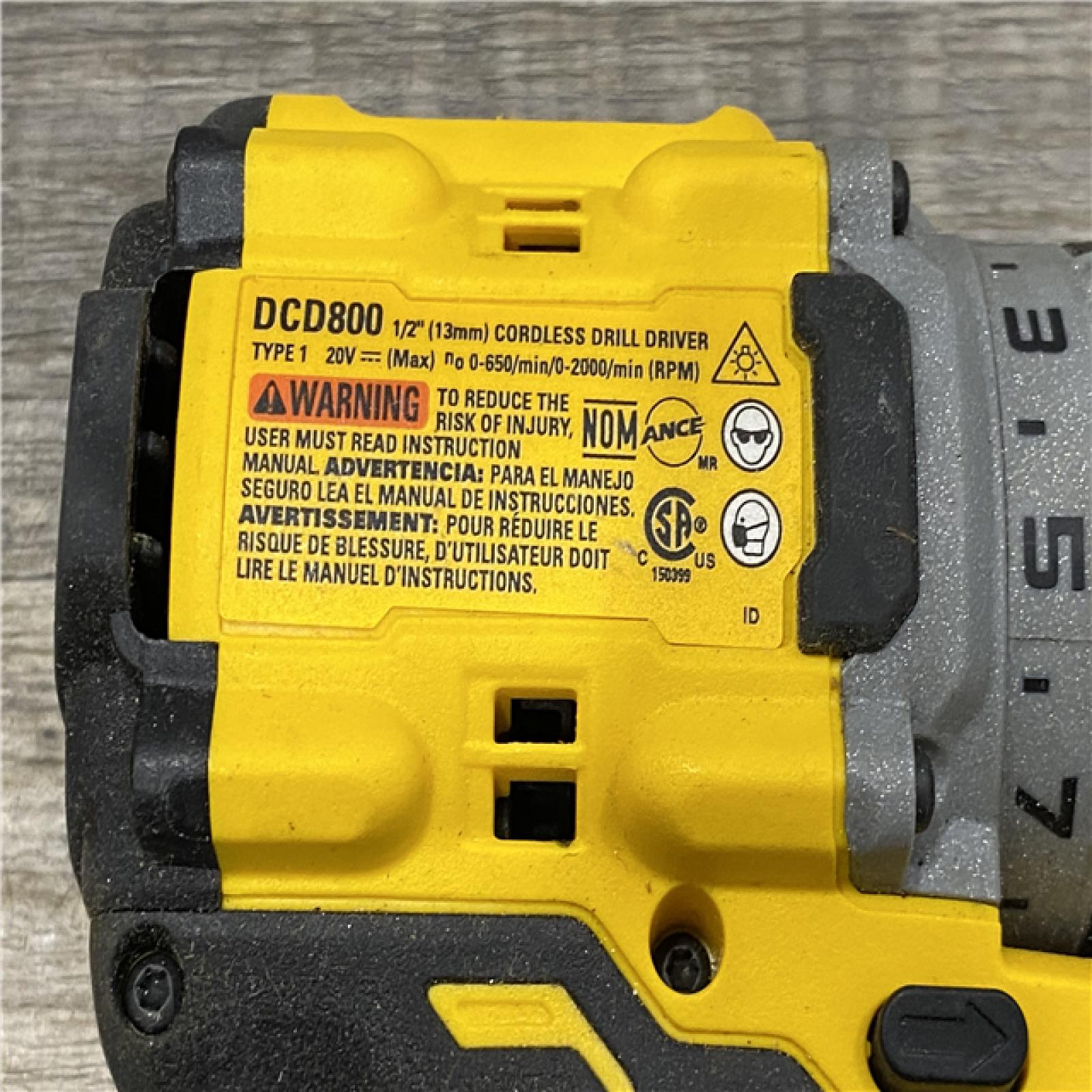 AS-IS DEWALT 20V MAX Lithium-Ion Cordless Brushless 1/2 in. Drill Driver Kit