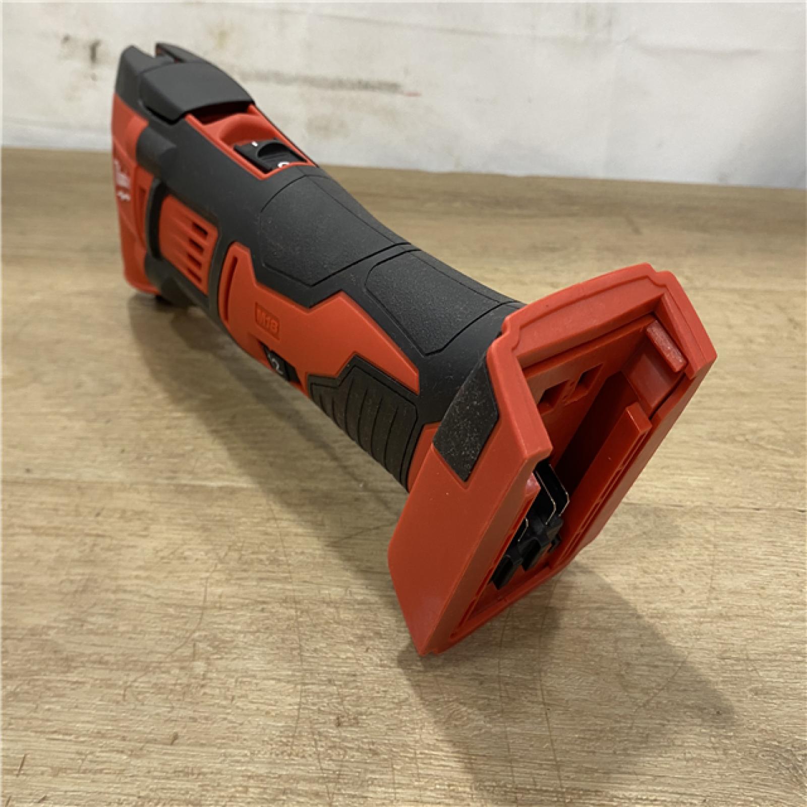 AS-IS Milwaukee 18V Lithium-Ion Cordless Oscillating Multi-Tool (Tool-Only)